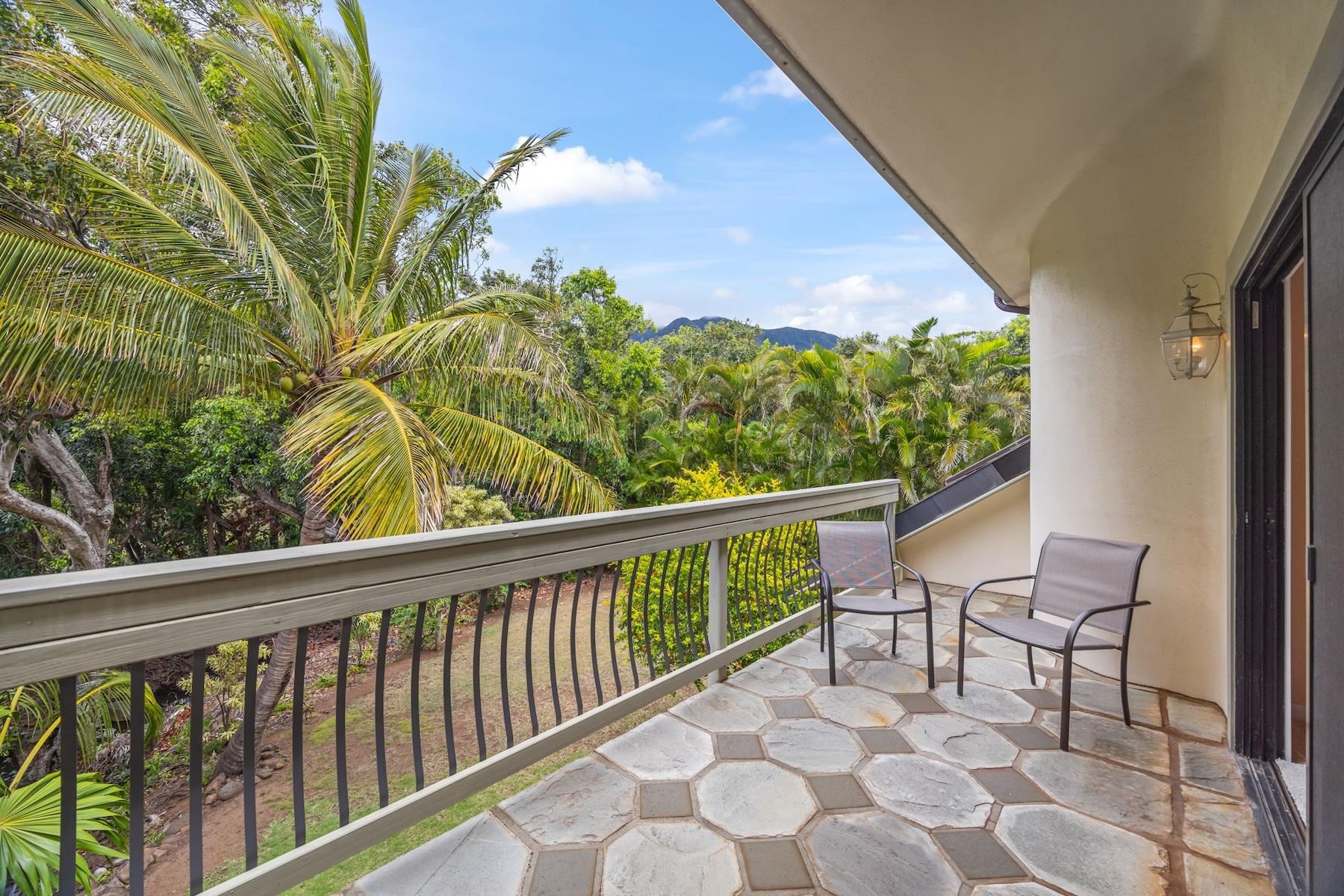 1520  Kilinoe Pl , Wailuku home - photo 27 of 50