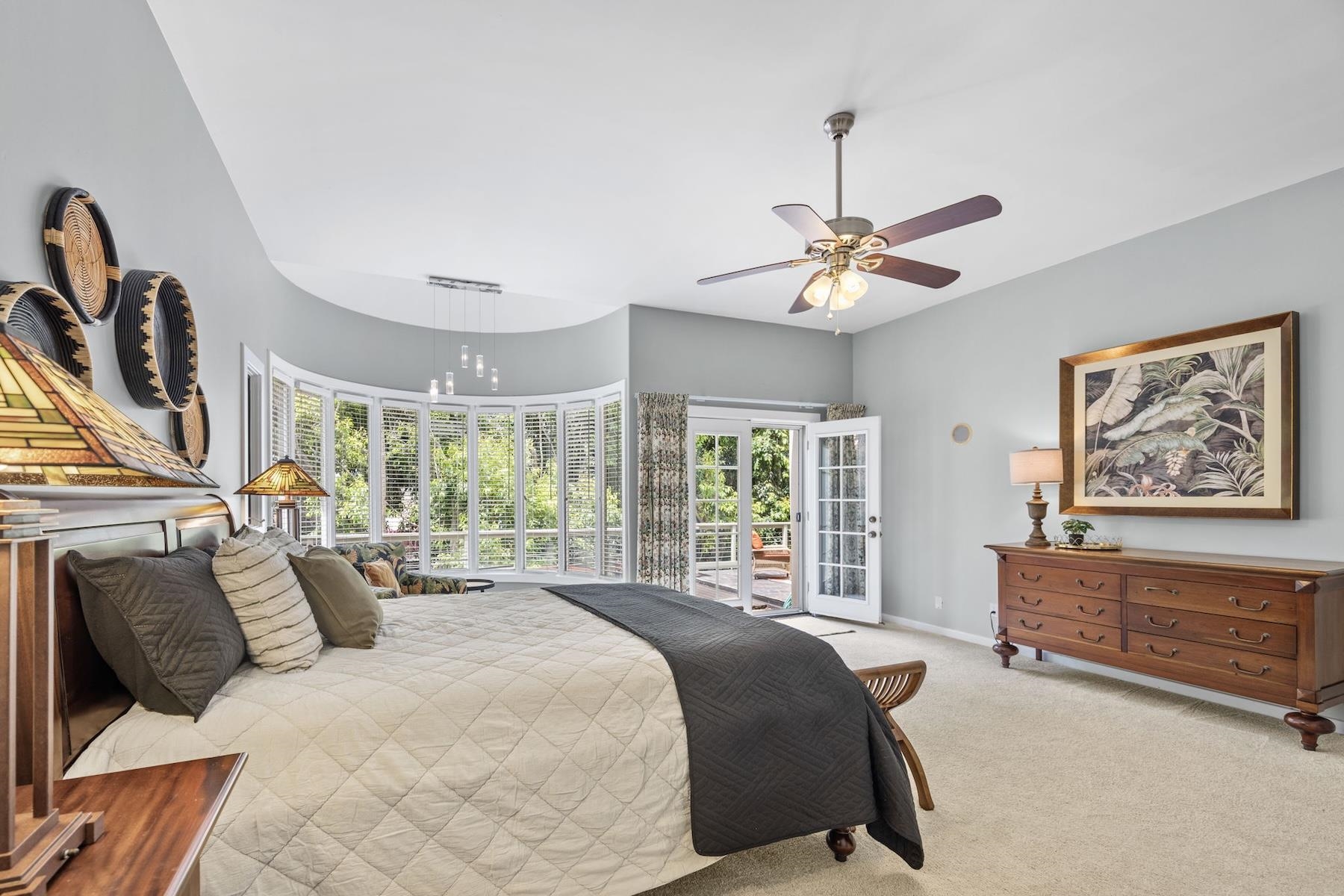 1520  Kilinoe Pl , Wailuku home - photo 9 of 50