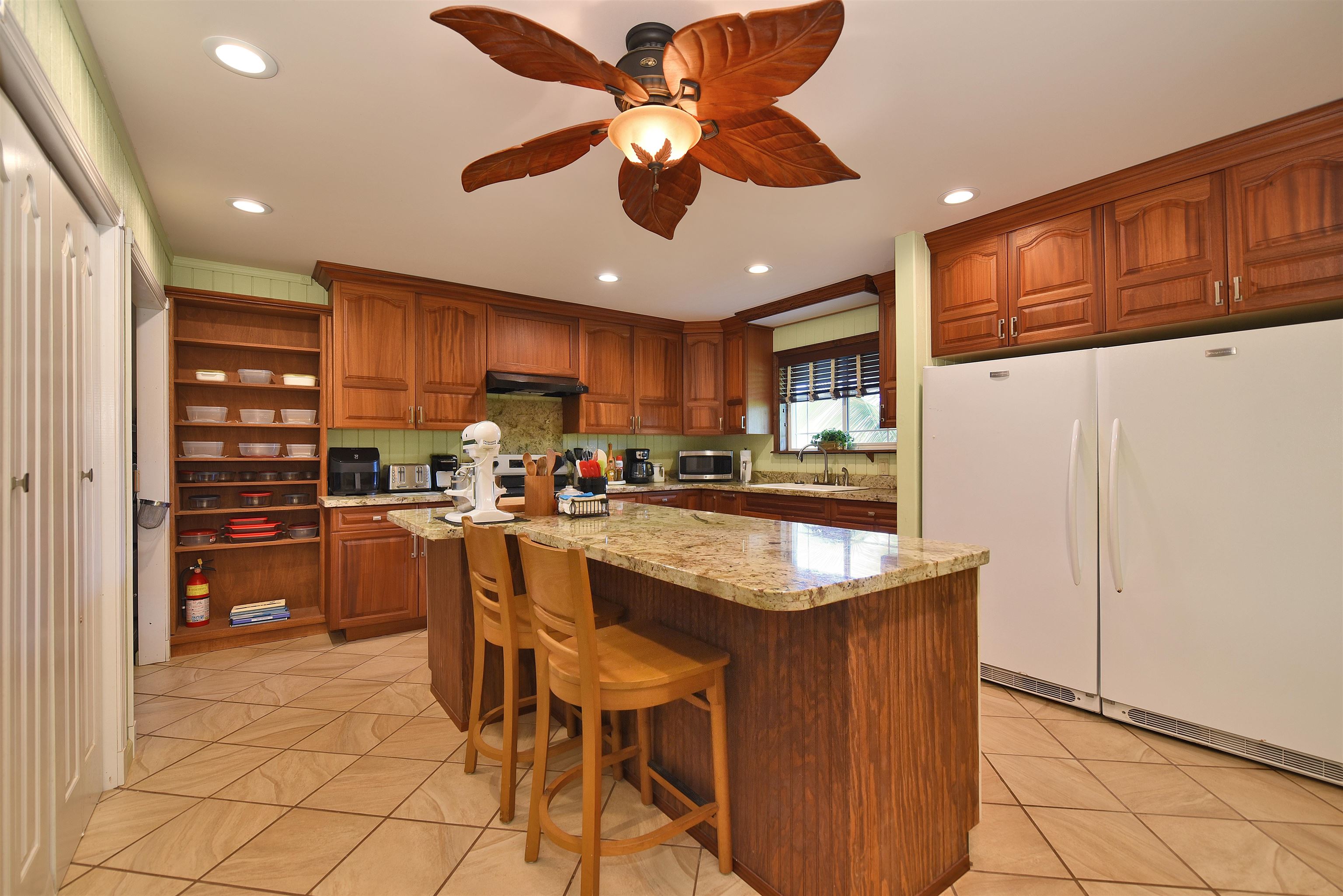 1525  Kaupakalua Rd Haiku, Haiku home - photo 26 of 48