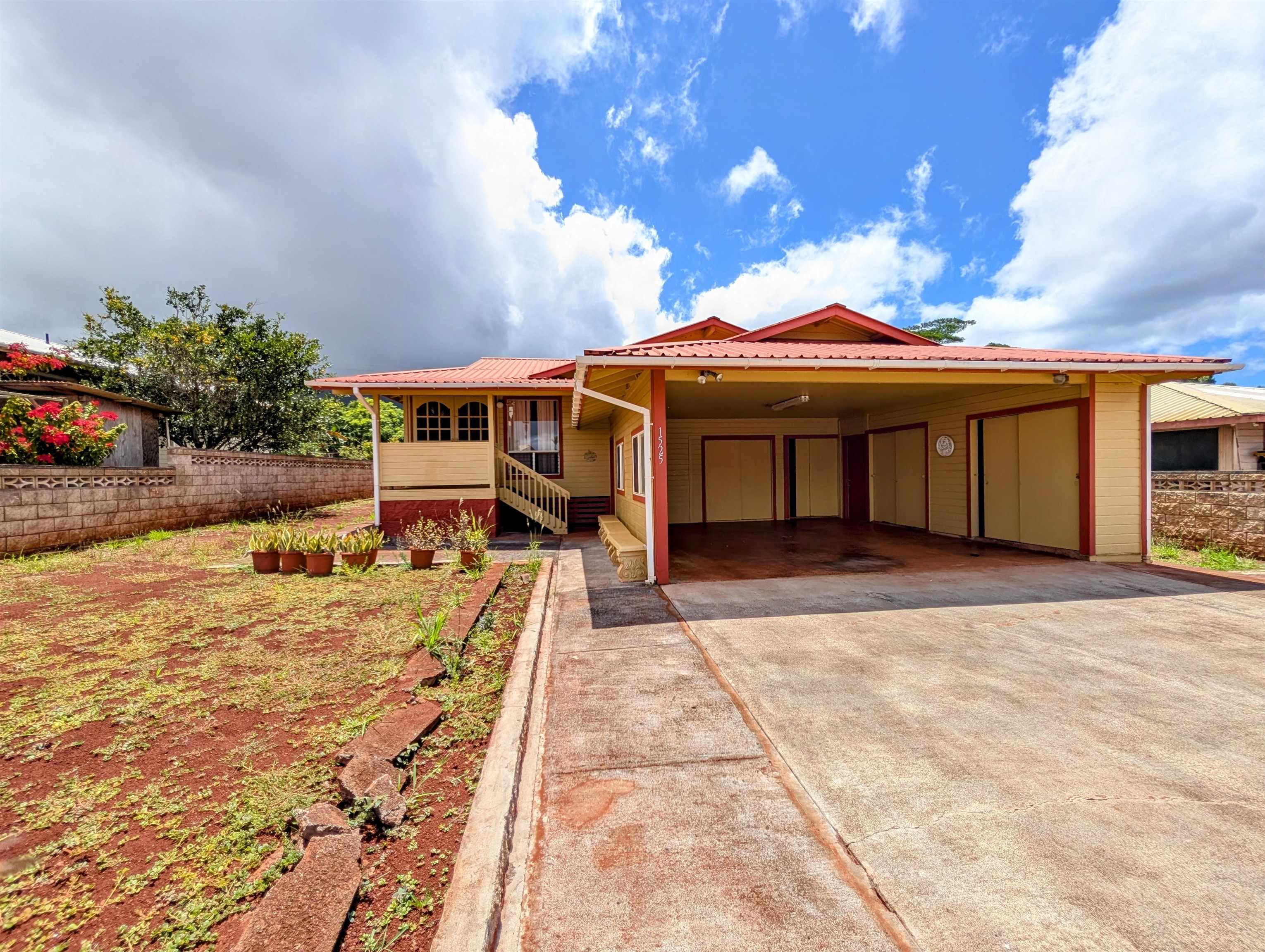 1525  Pakali Pl , Lanai home - photo 11 of 17