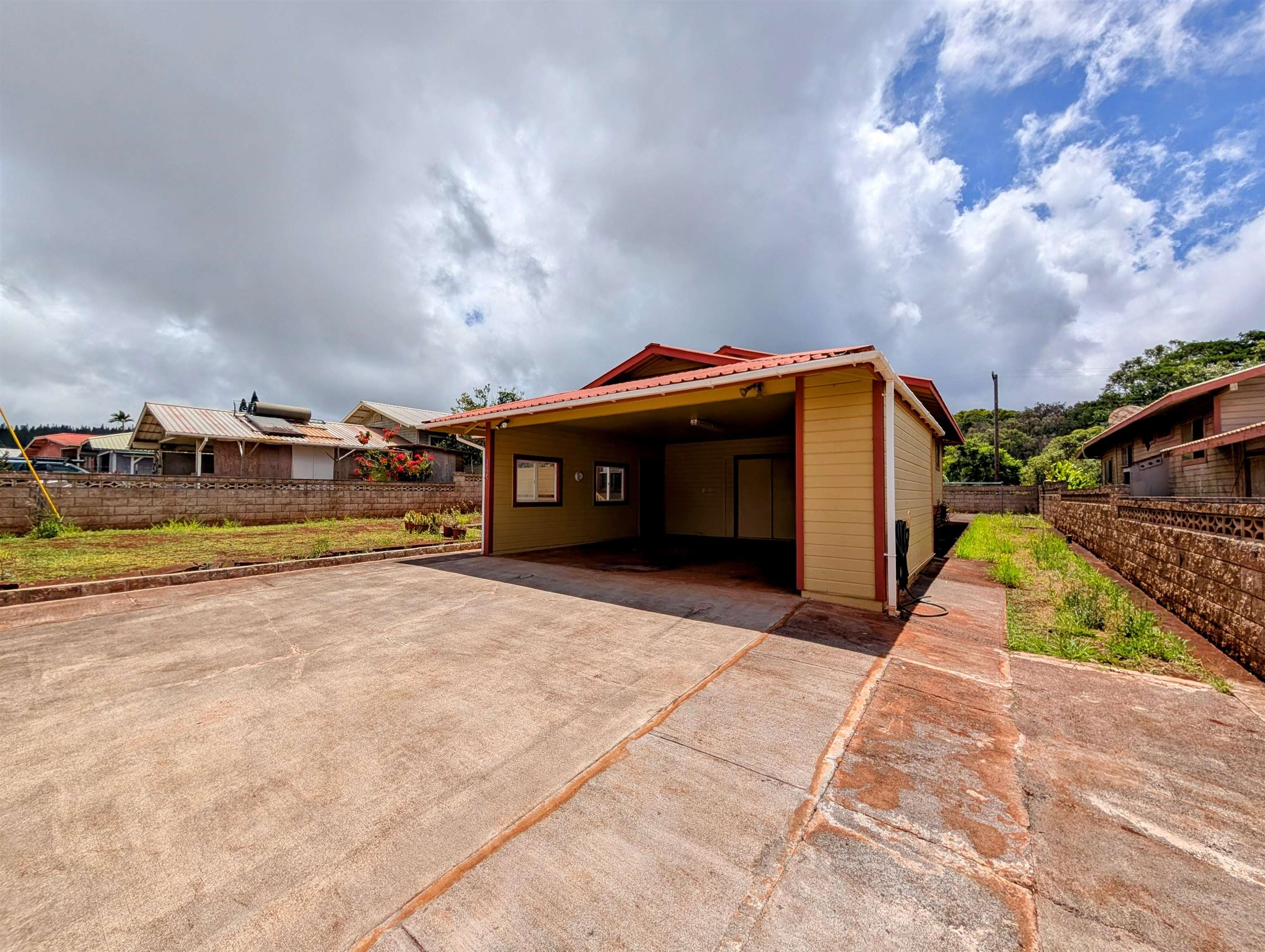 1525  Pakali Pl , Lanai home - photo 12 of 17