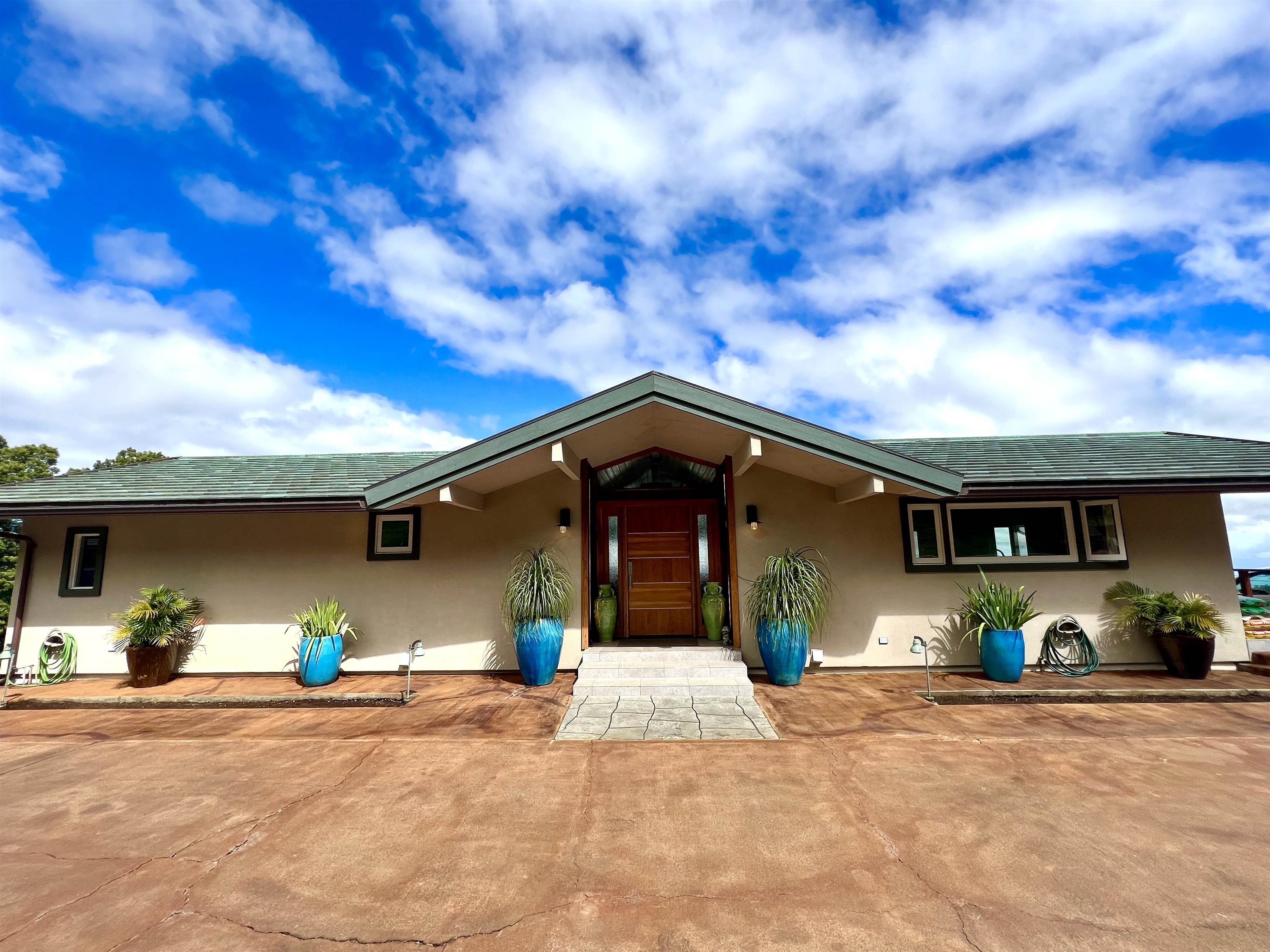 15287  Haleakala Hwy Kula Lodge, Kula/Ulupalakua/Kanaio home - photo 5 of 34