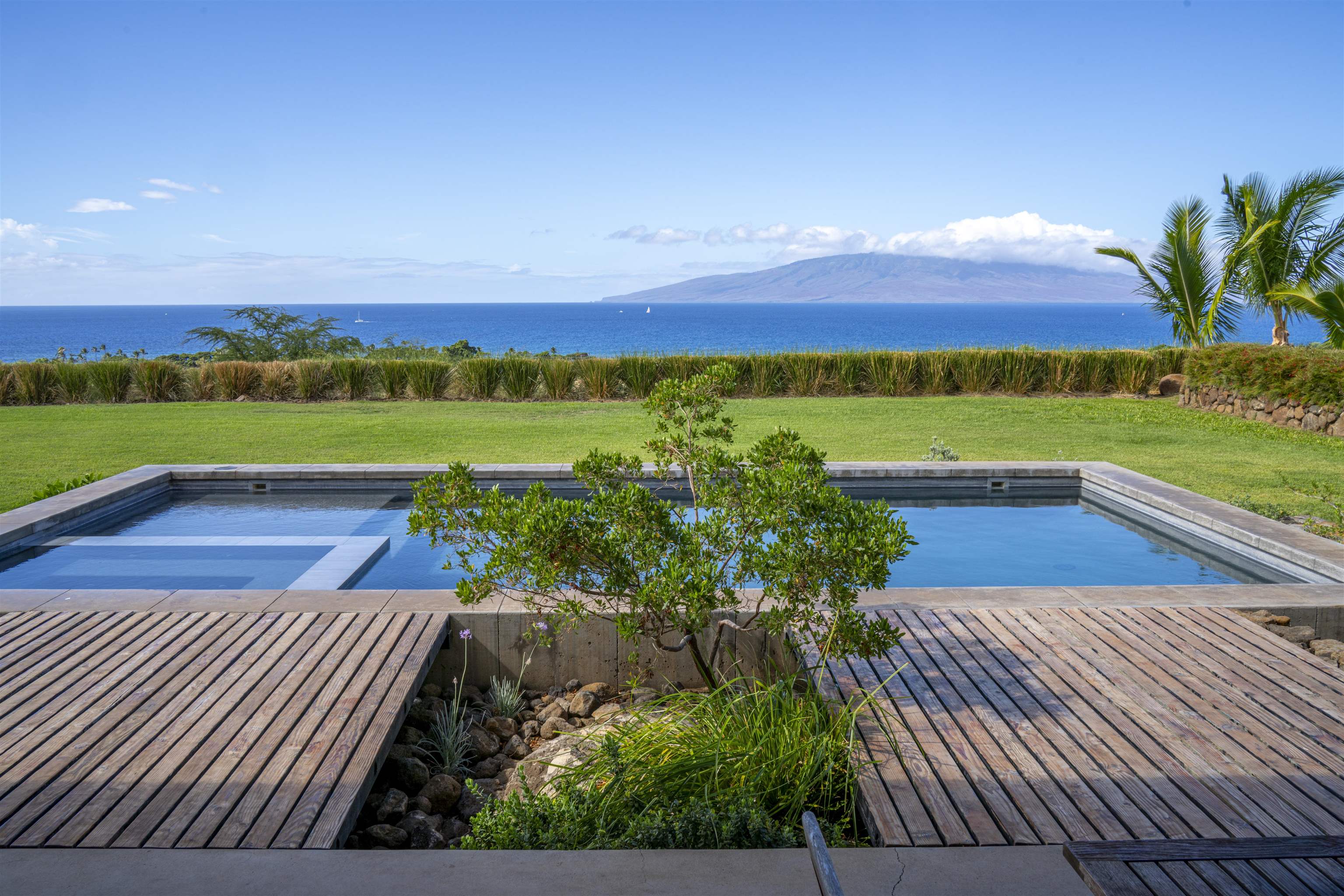 153  Haniu St , Lahaina home - photo 32 of 41