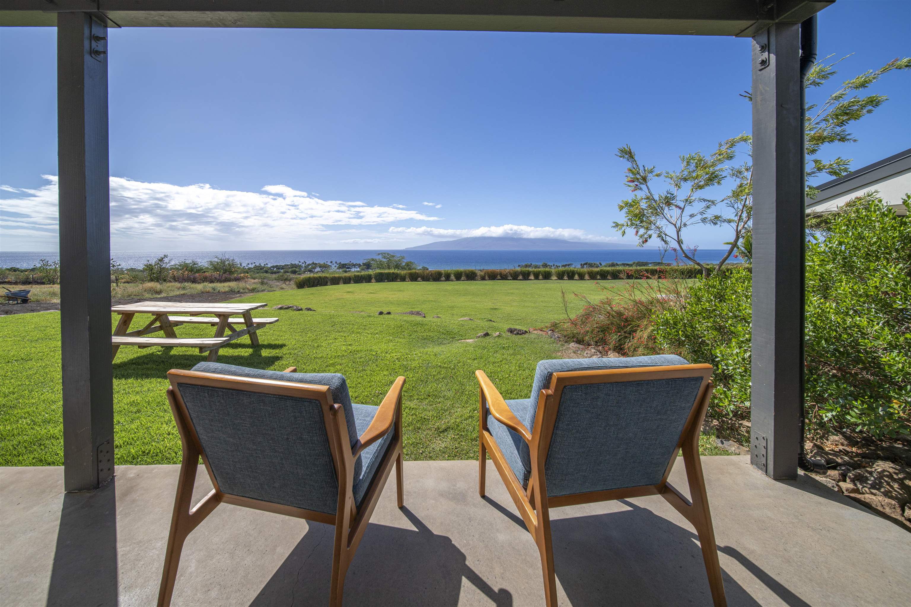 153  Haniu St , Lahaina home - photo 36 of 41