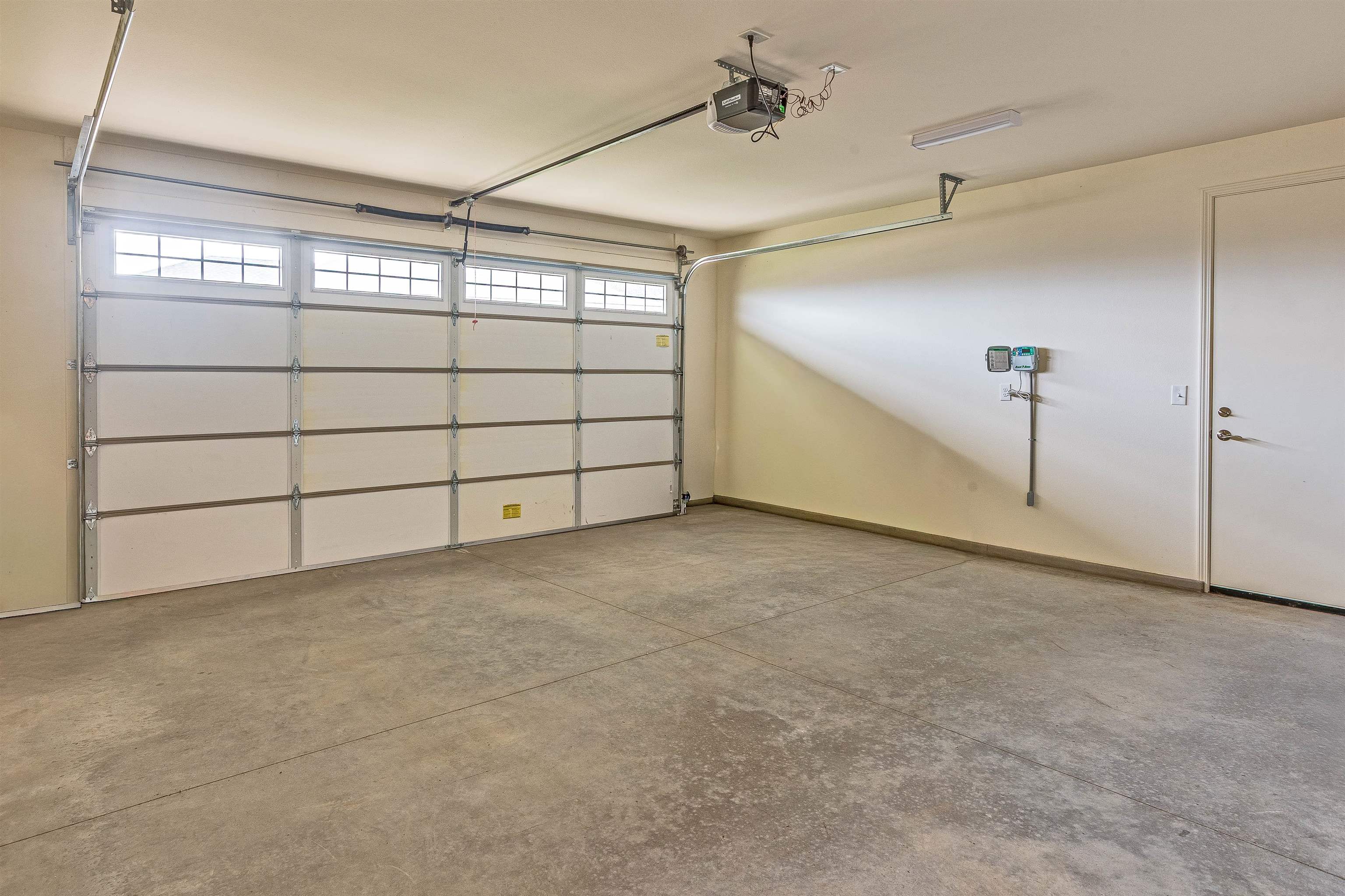 153  Pua Kalaunu Loop Kehalani, Wailuku home - photo 33 of 36