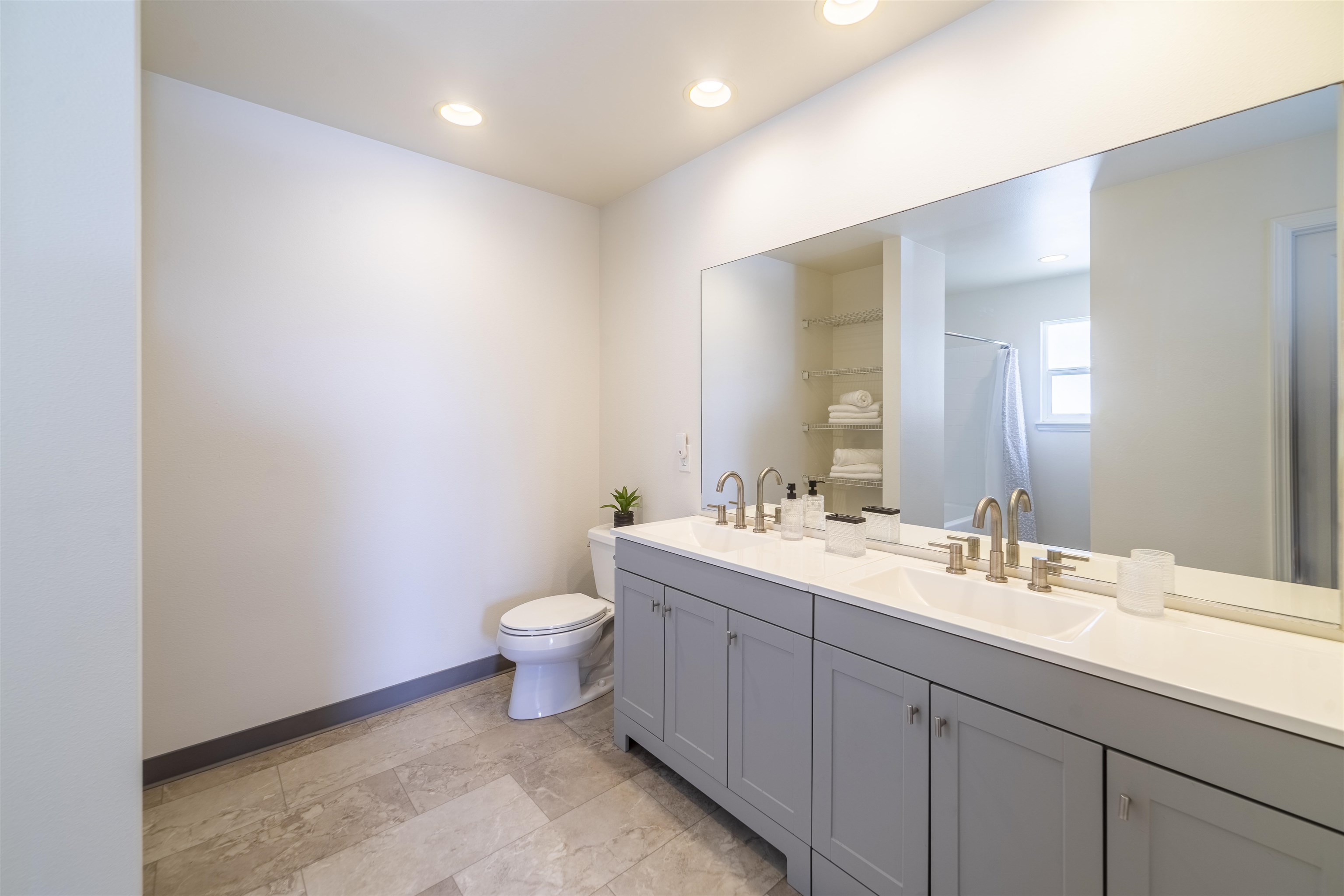 155  Iniiniki St Waikapu, Wailuku home - photo 19 of 34