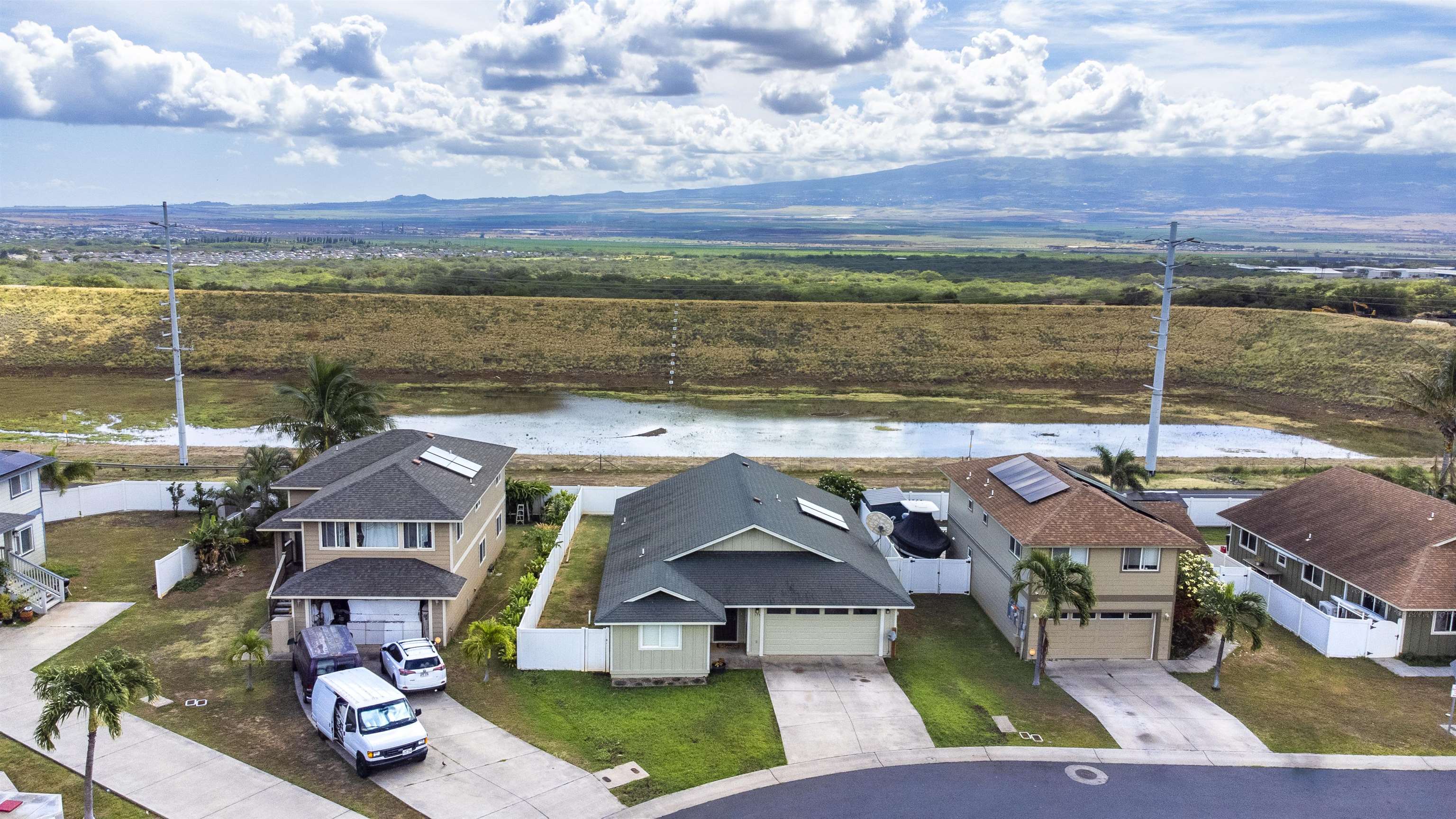 155  Iniiniki St Waikapu, Wailuku home - photo 30 of 34