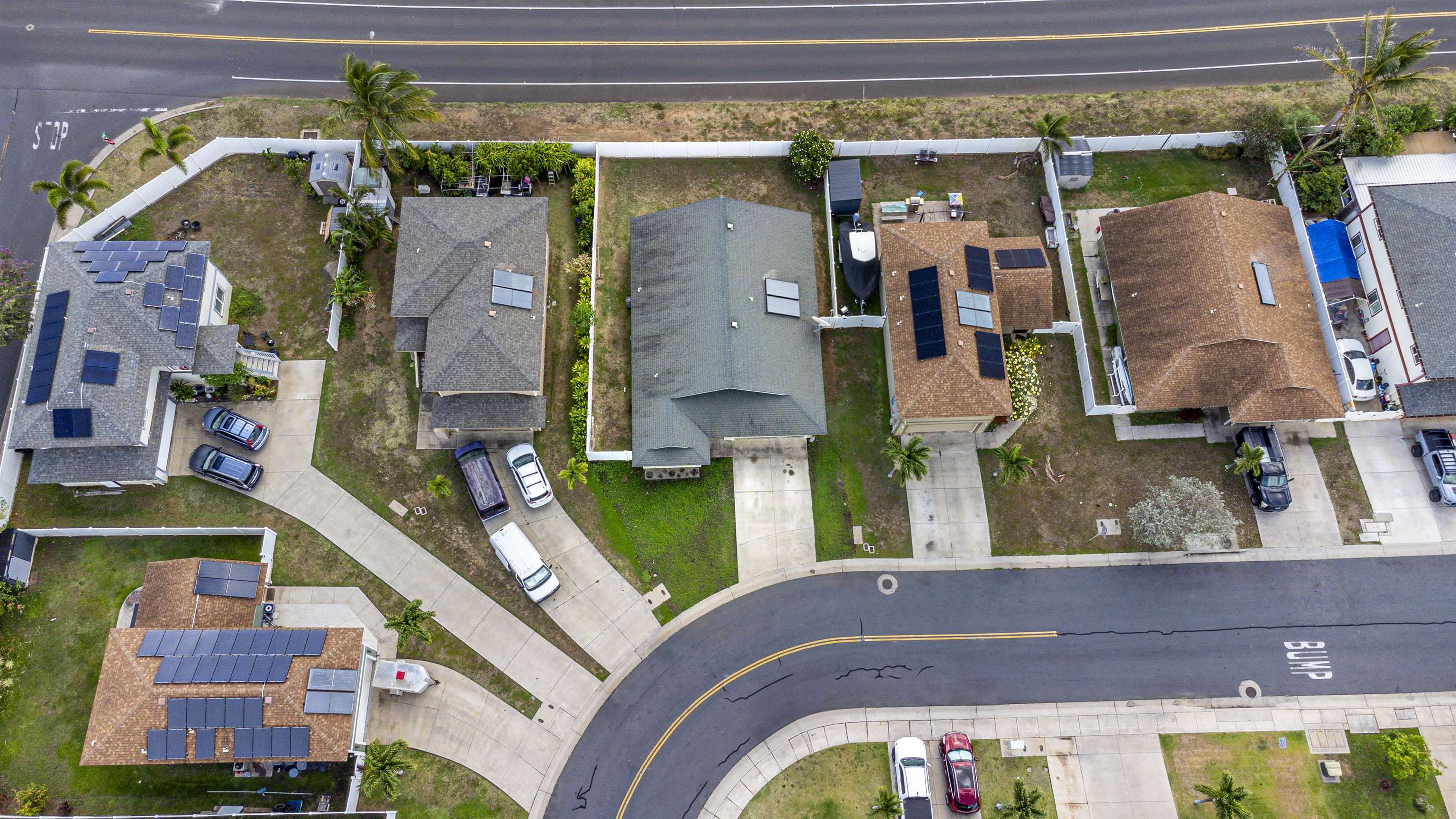 155  Iniiniki St Waikapu, Wailuku home - photo 32 of 34