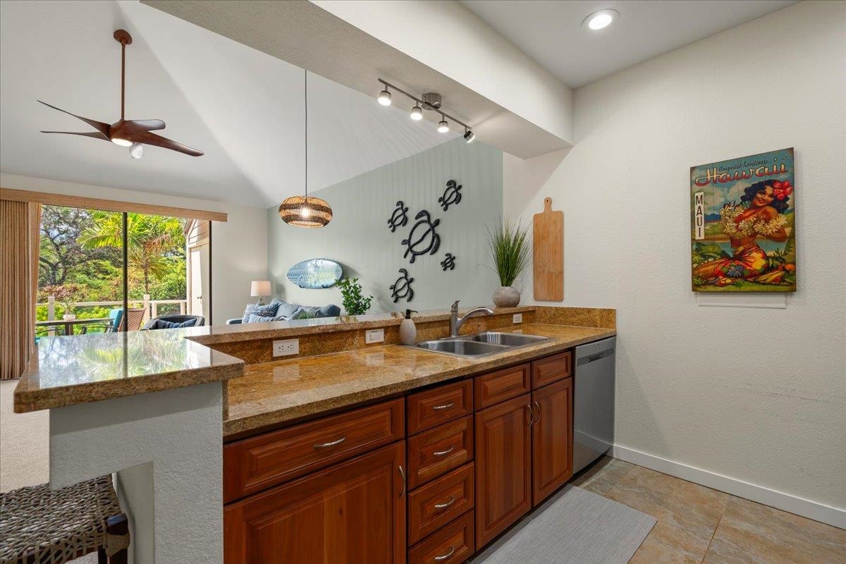 Grand Champions condo # 30, Kihei, Hawaii - photo 9 of 42