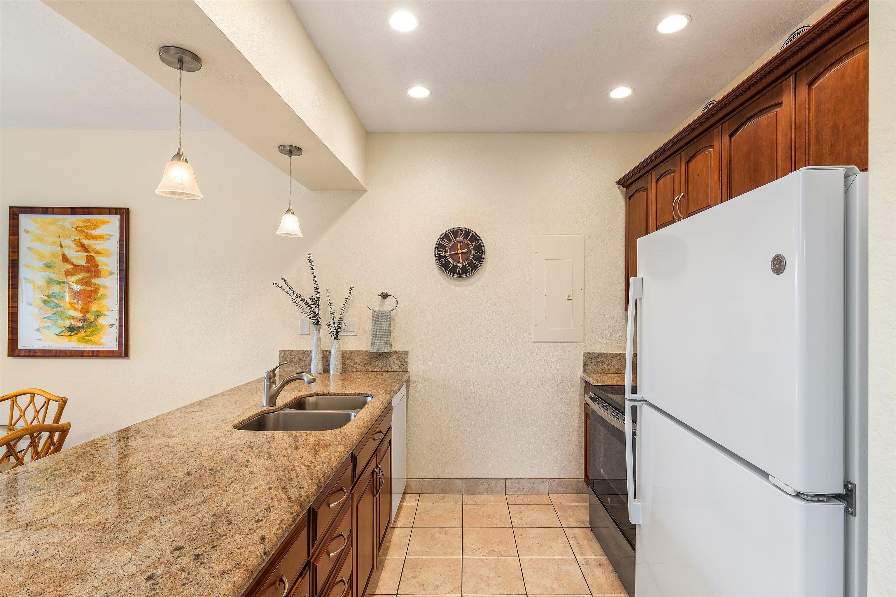 Grand Champions condo # 65, Kihei, Hawaii - photo 11 of 37