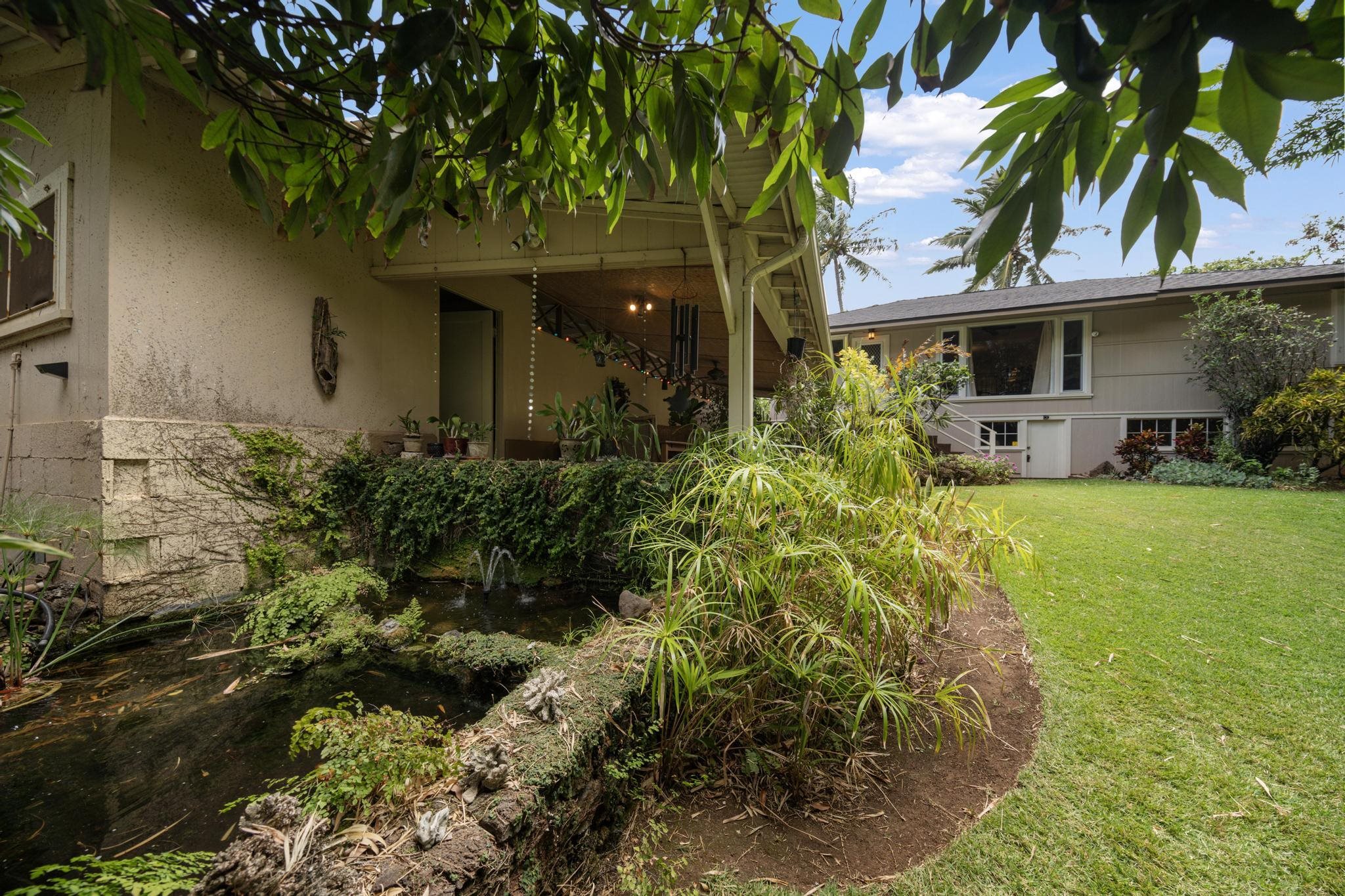 156  Central Ave Wailuku Town, Wailuku home - photo 32 of 42