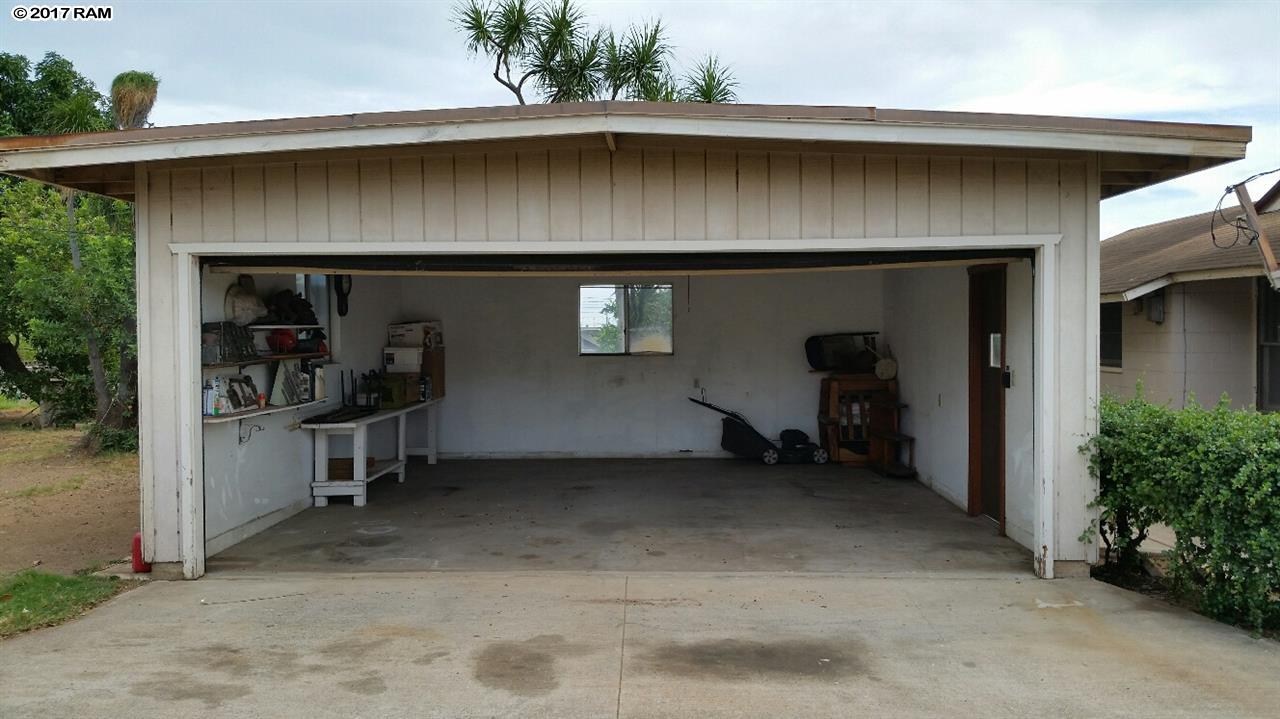 156  Niihau St Kahului, Kahului home - photo 25 of 26