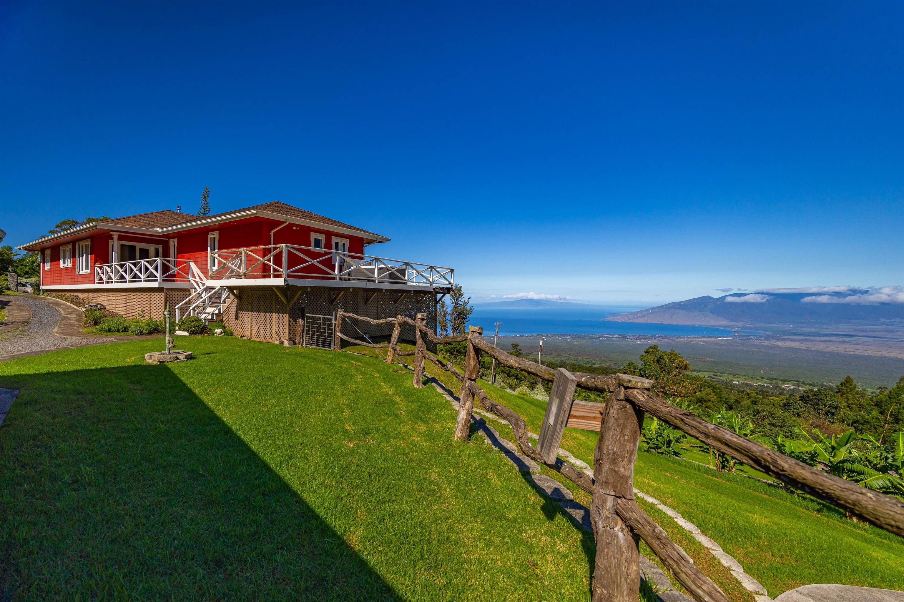 1587  Polipoli Rd , Kula/Ulupalakua/Kanaio home - photo 2 of 41