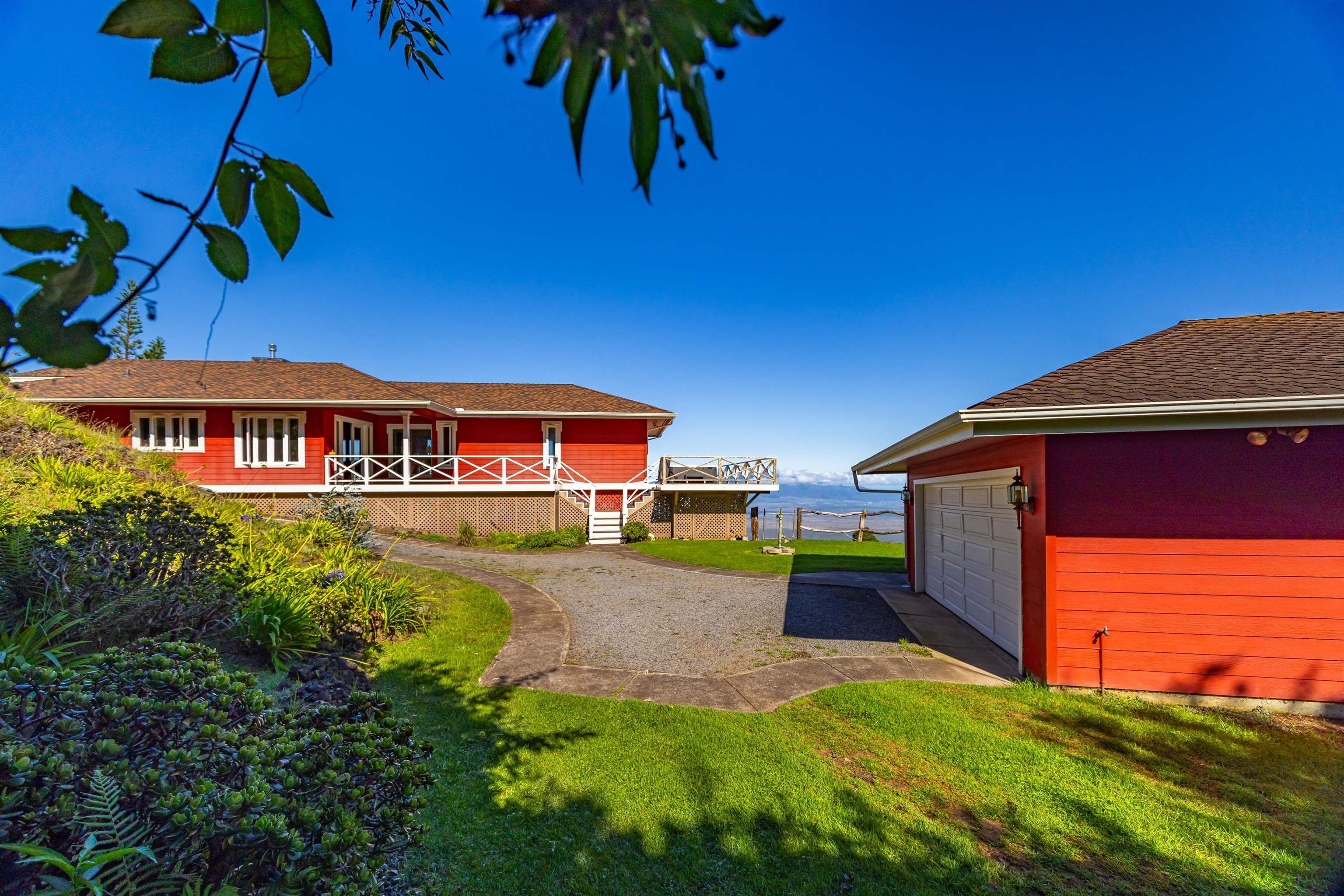 1587  Polipoli Rd , Kula/Ulupalakua/Kanaio home - photo 3 of 41