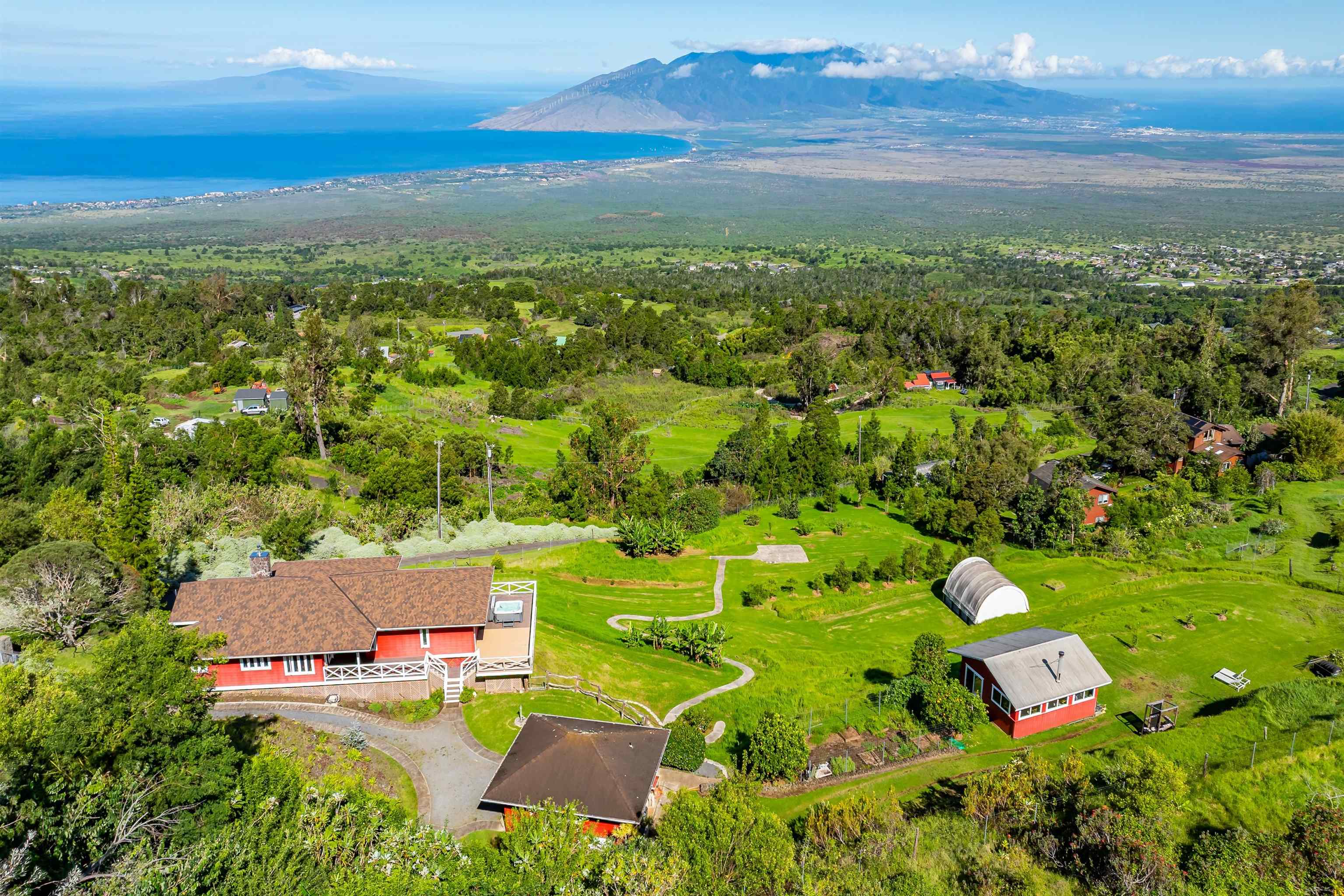 1587  Polipoli Rd , Kula/Ulupalakua/Kanaio home - photo 4 of 41