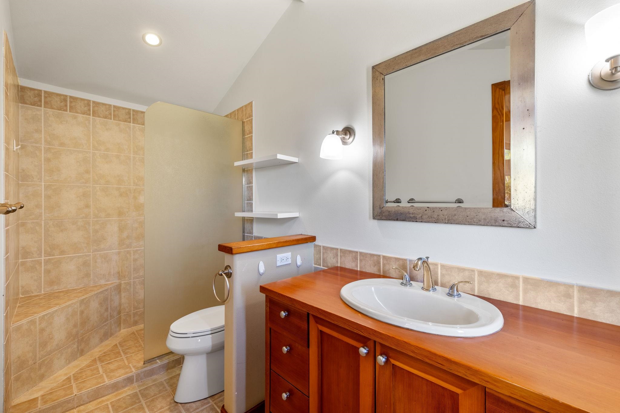 159  Auhana Rd Auhana, Kihei home - photo 18 of 40