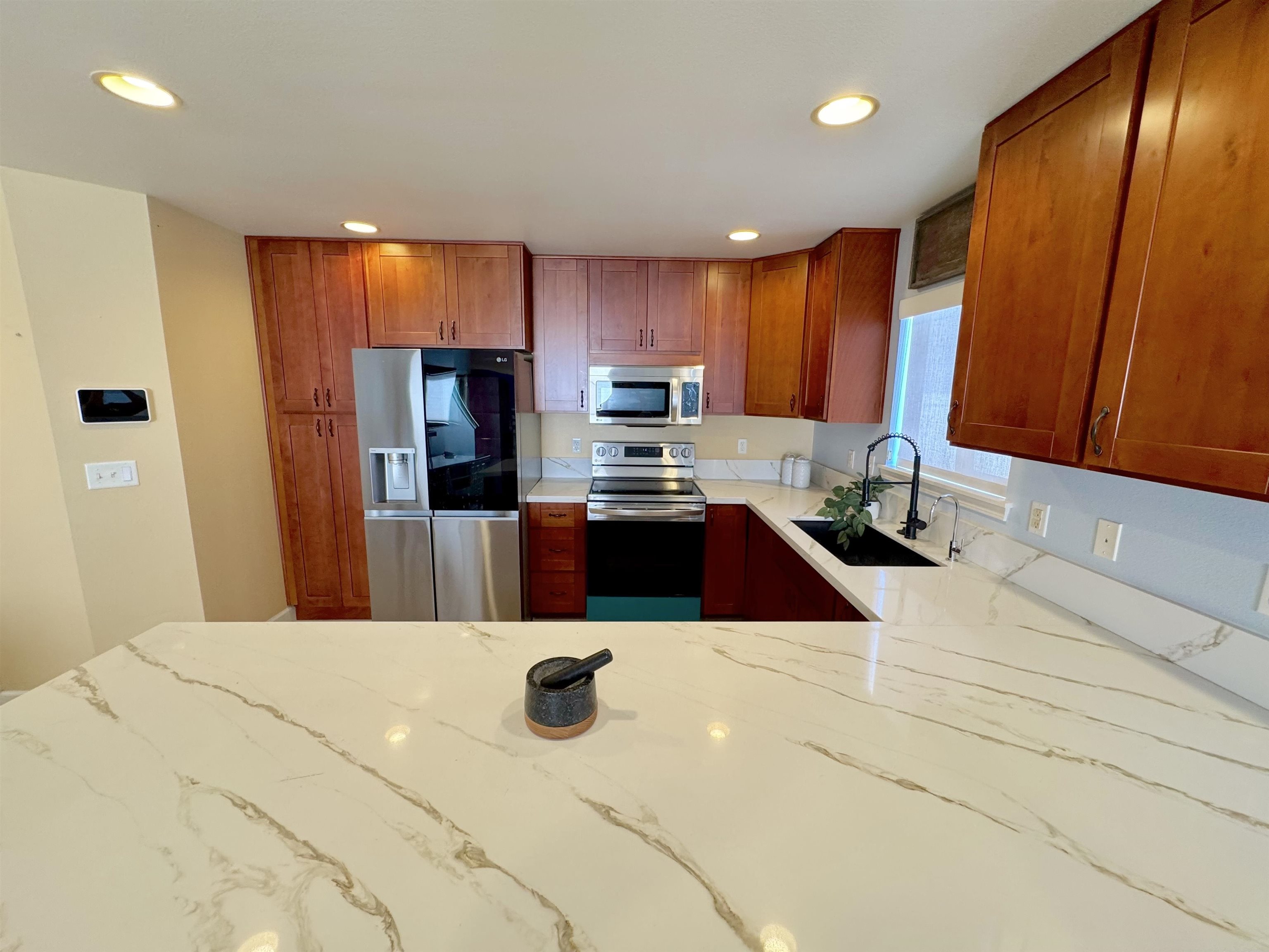 159  Iniiniki St Waikapu, Wailuku home - photo 4 of 33