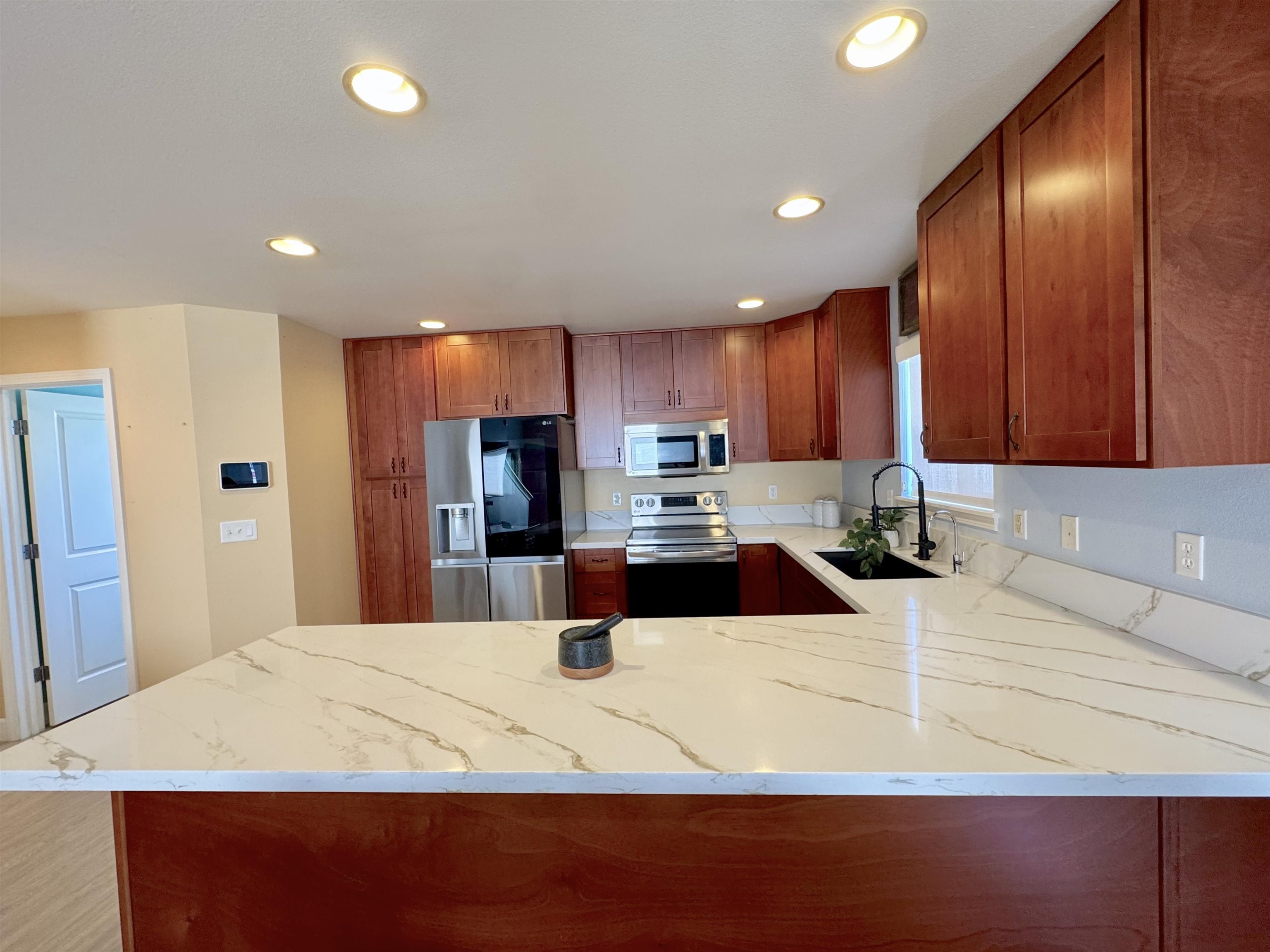 159  Iniiniki St Waikapu, Wailuku home - photo 5 of 28