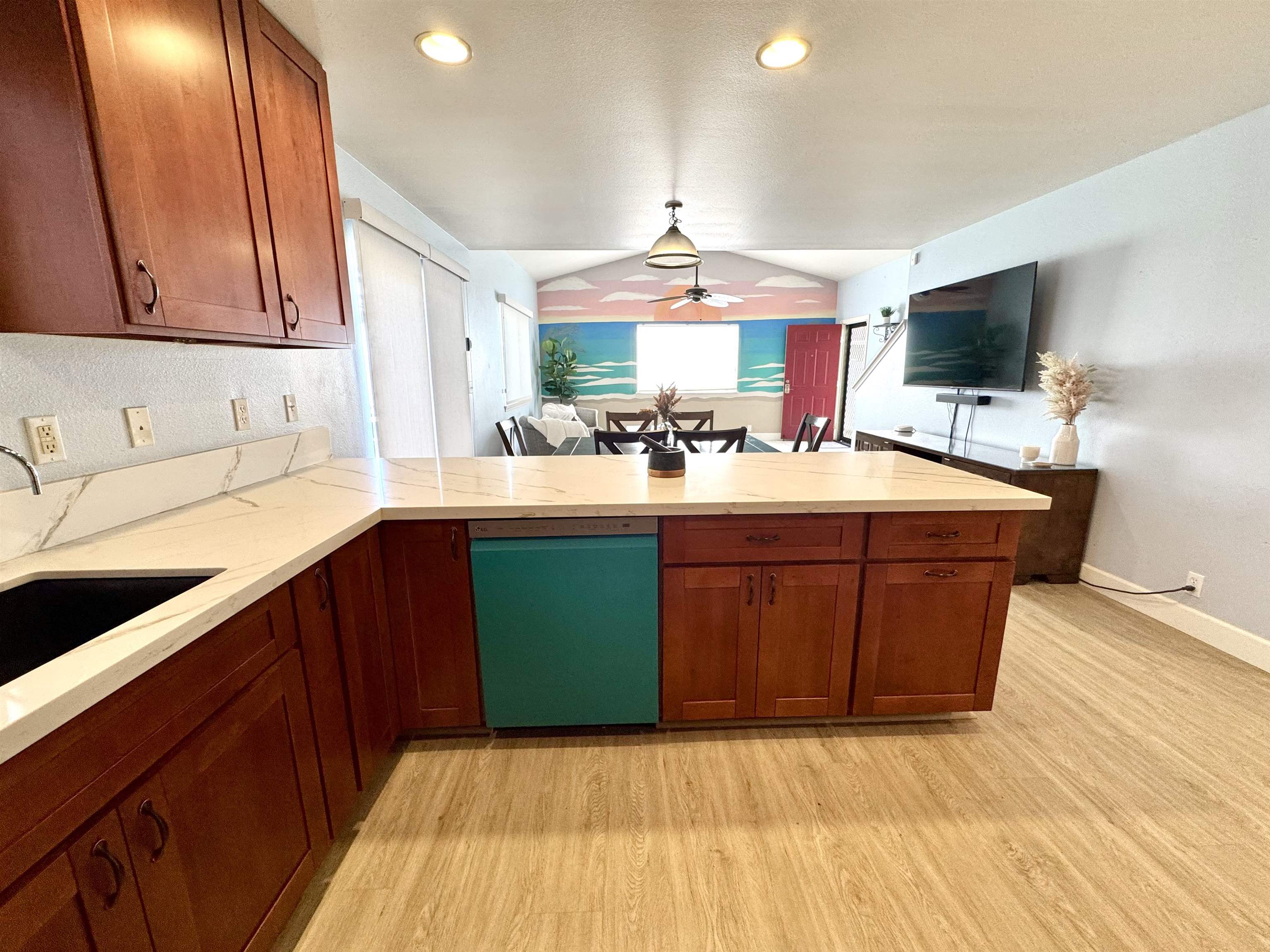 159  Iniiniki St Waikapu, Wailuku home - photo 6 of 33