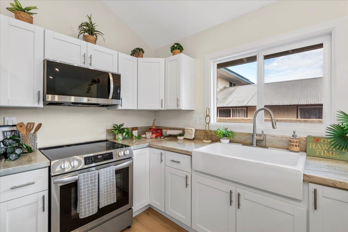 1590  Ono St , Wailuku home - photo 6 of 27