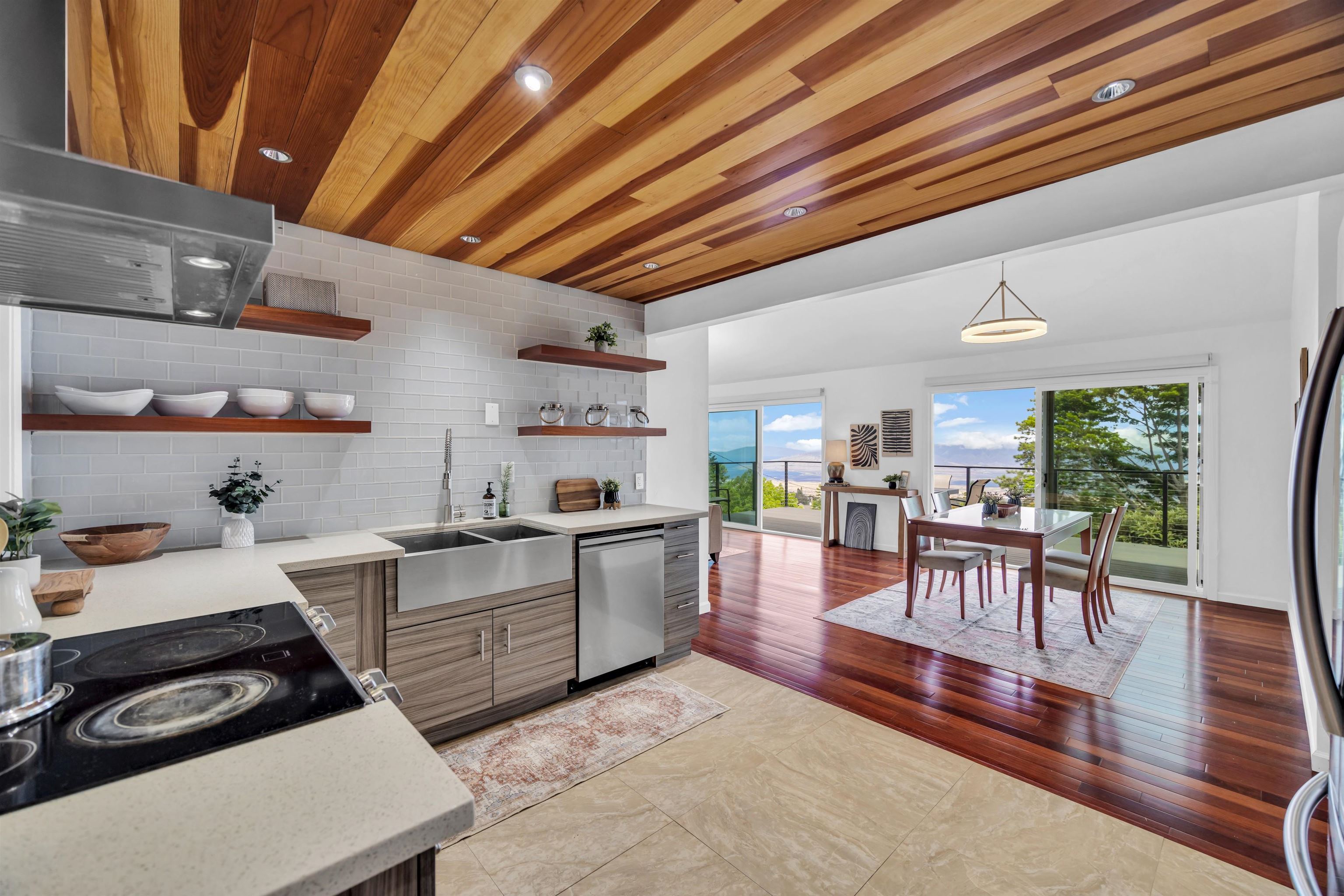 15980  Haleakala Hwy Crater Road, Kula/Ulupalakua/Kanaio home - photo 3 of 27