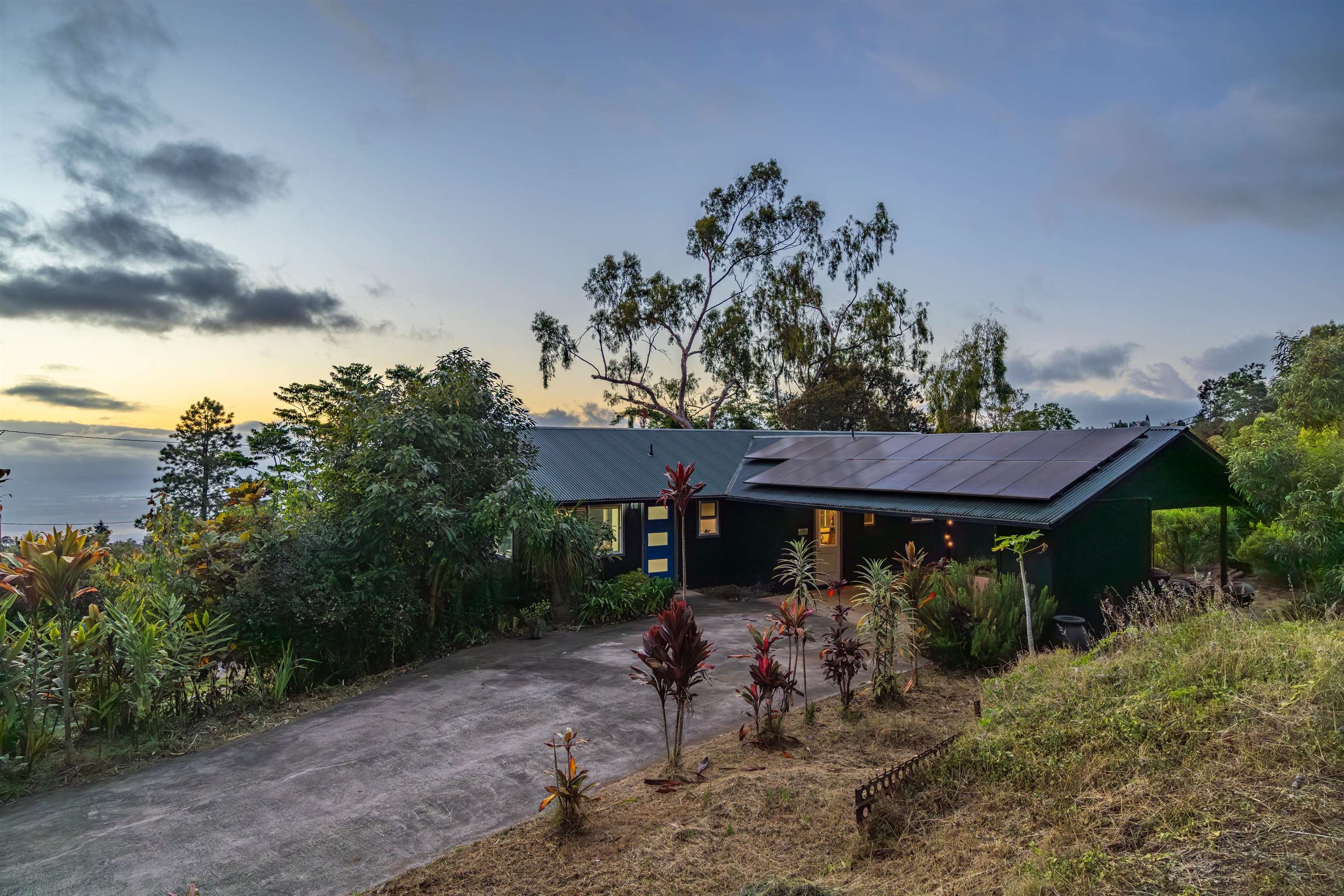 15980  Haleakala Hwy Crater Road, Kula/Ulupalakua/Kanaio home - photo 25 of 27