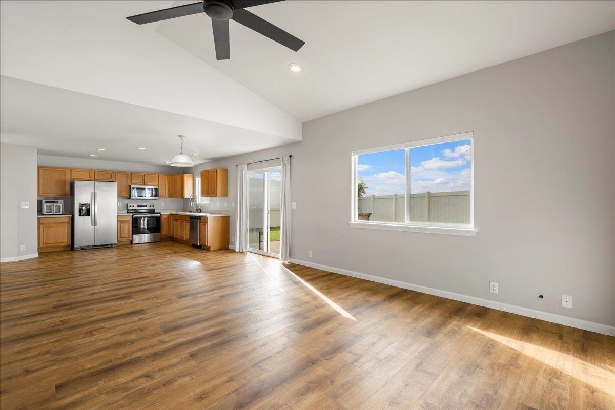 16  Hookomo Pl , Wailuku home - photo 12 of 45