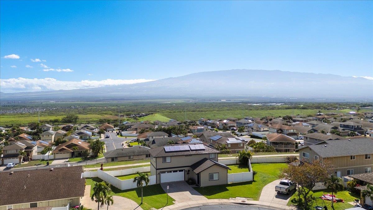 16  Hookomo Pl , Wailuku home - photo 3 of 45