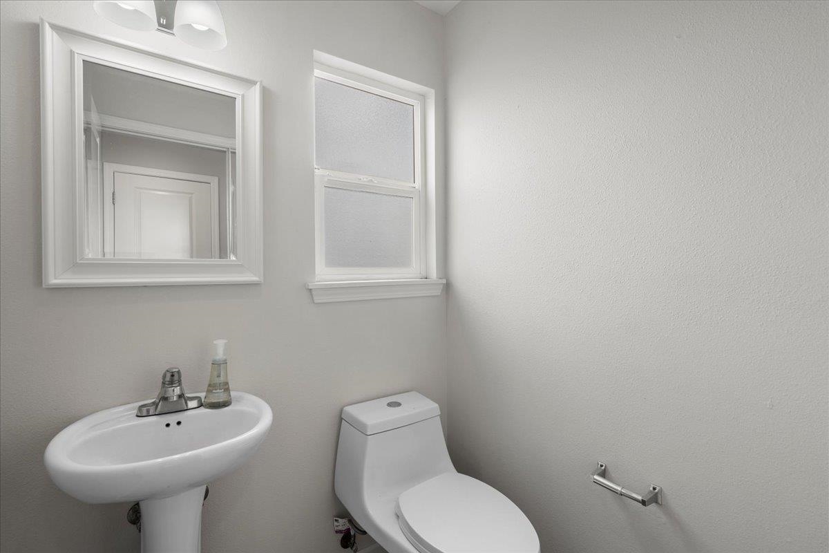 16  Hookomo Pl , Wailuku home - photo 33 of 45