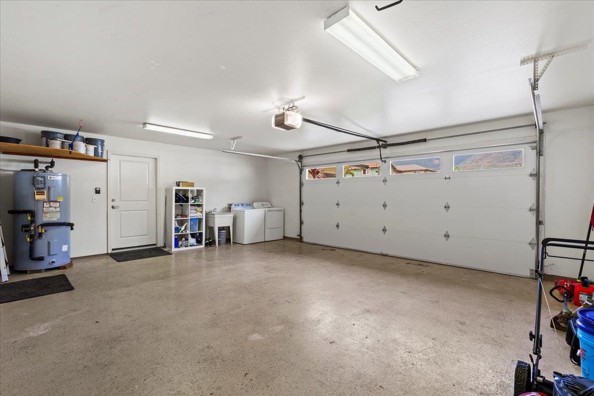 16  Hookomo Pl , Wailuku home - photo 34 of 45