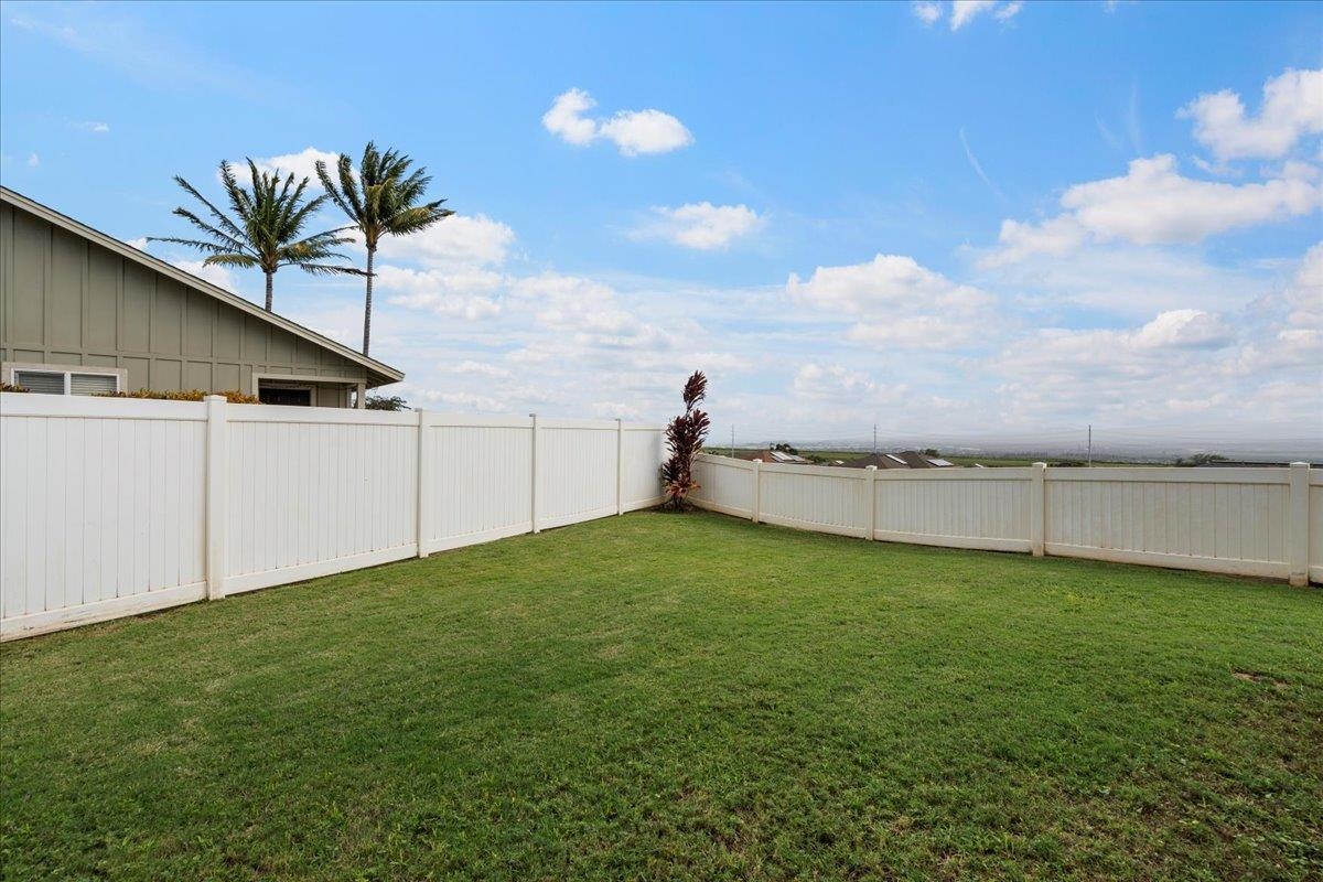 16  Hookomo Pl , Wailuku home - photo 38 of 45