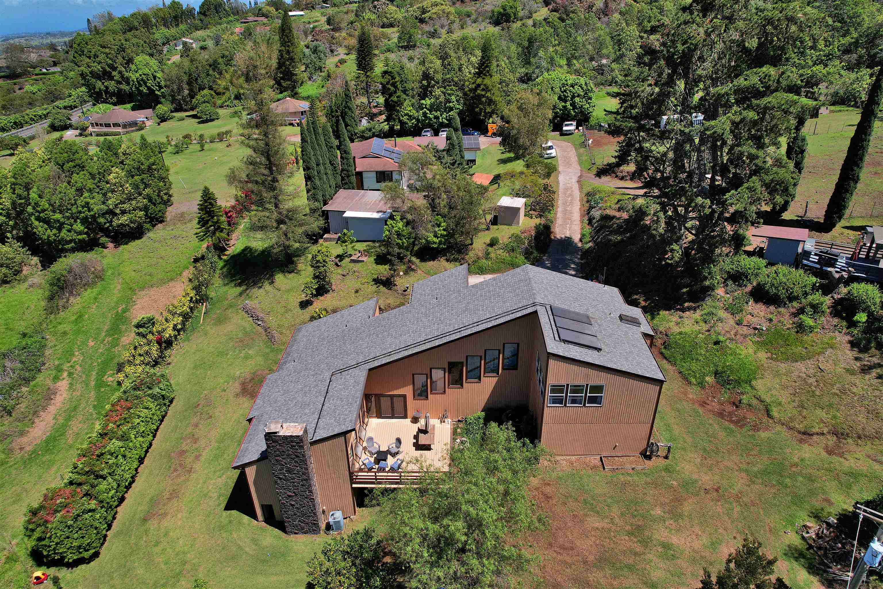 16  Kekaulike Ave , Kula/Ulupalakua/Kanaio home - photo 3 of 50