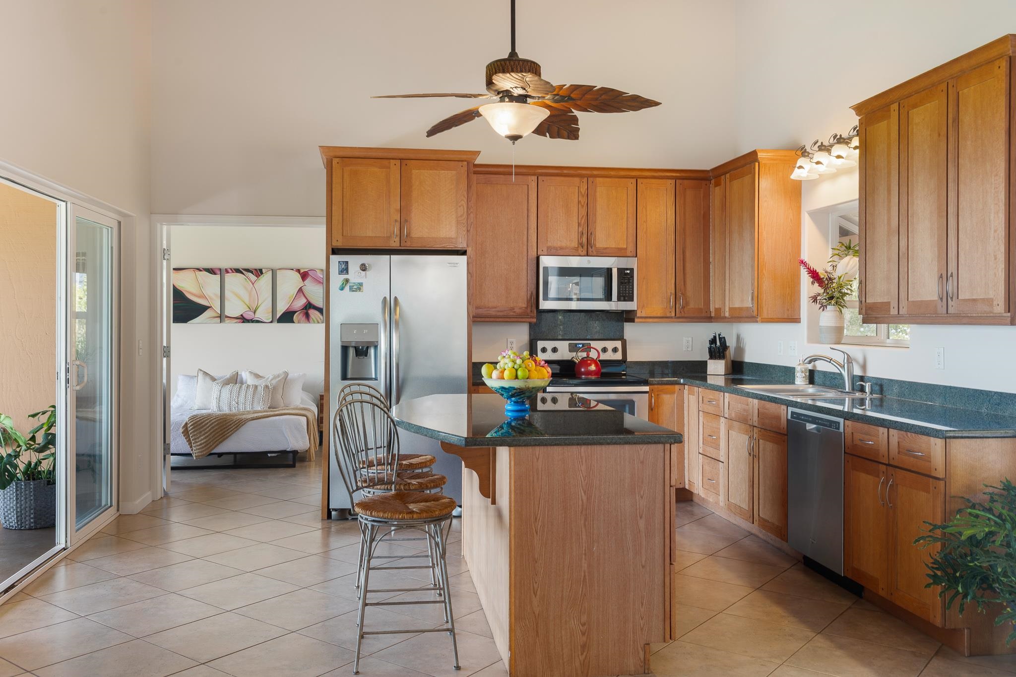 16  Kumu Niu Pl Launiupoko, Lahaina home - photo 13 of 39