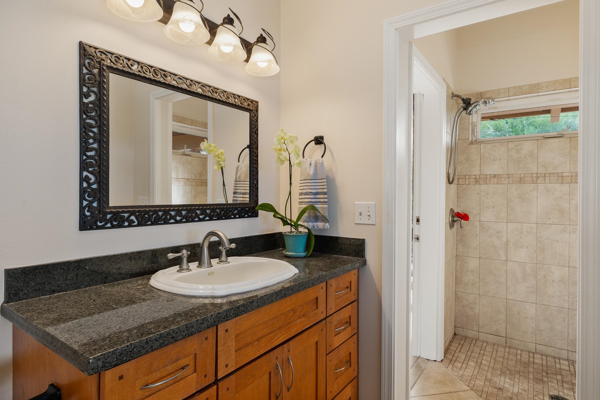 16  Kumu Niu Pl Launiupoko, Lahaina home - photo 21 of 39