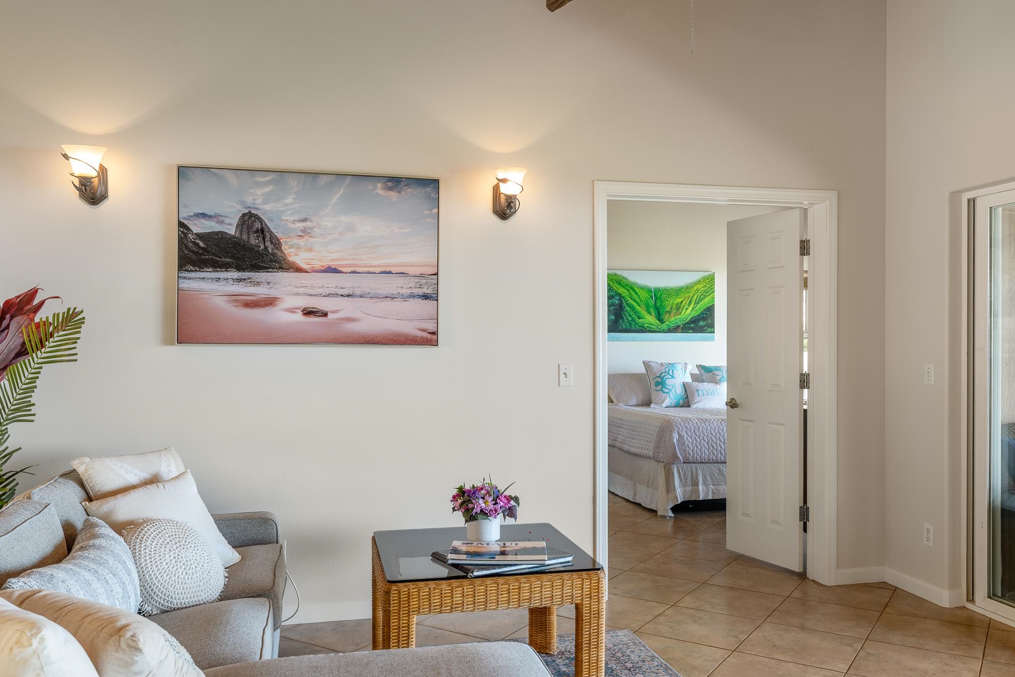 16  Kumu Niu Pl Launiupoko, Lahaina home - photo 4 of 39