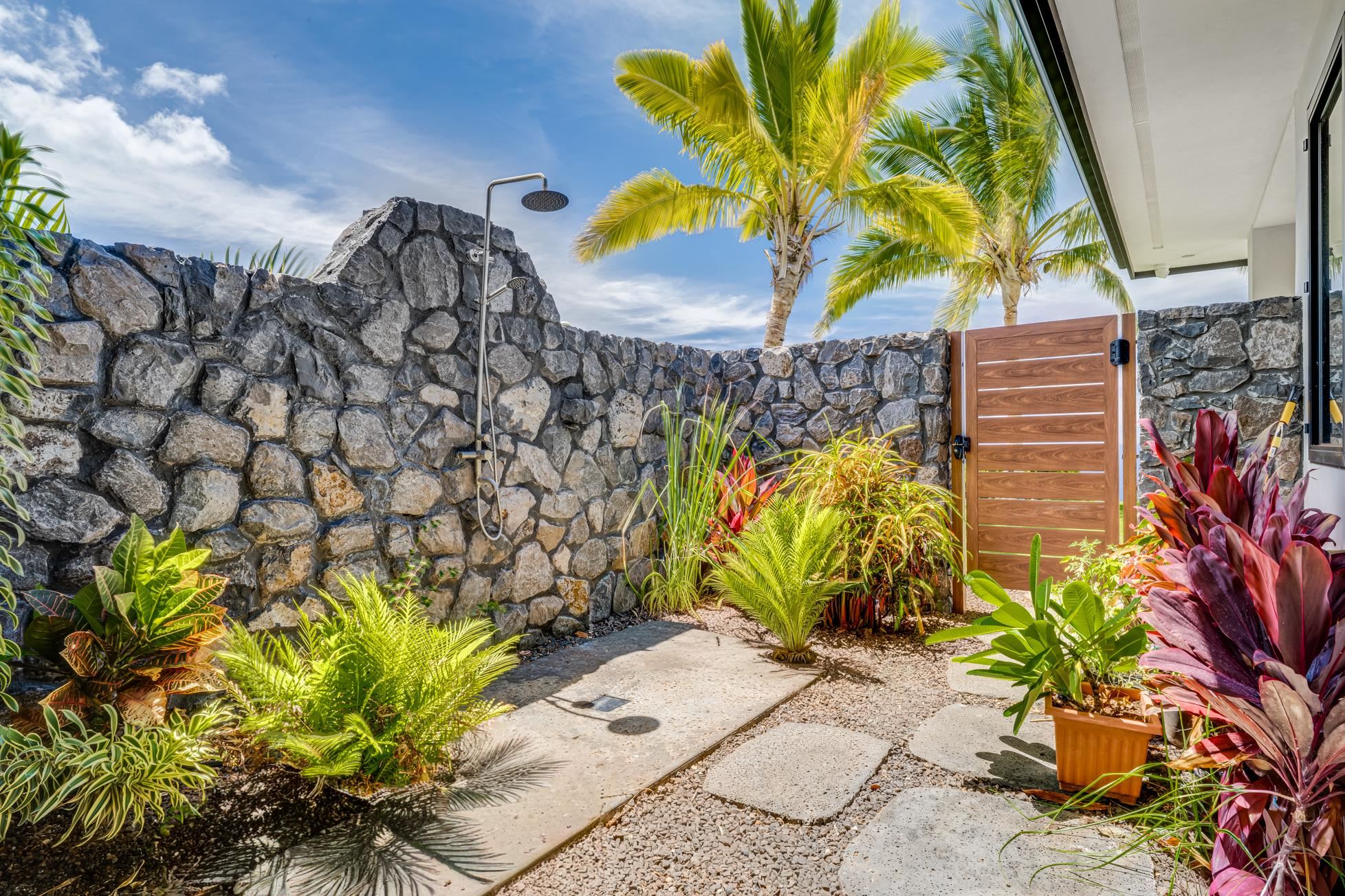16  Kumu Niu Pl Launiupoko, Lahaina home - photo 34 of 50
