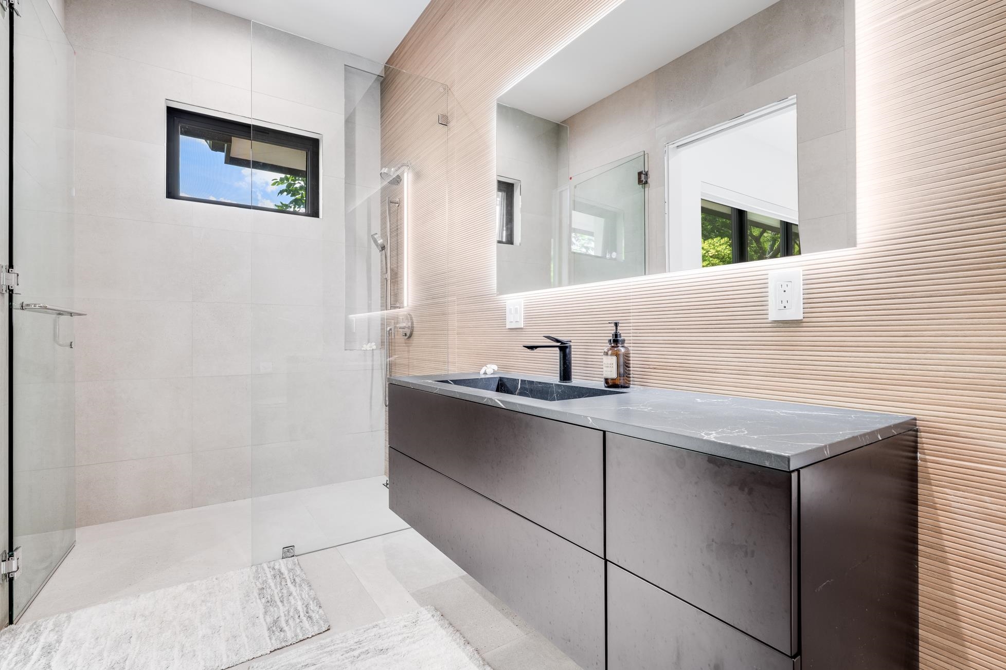 16  Kumu Niu Pl Launiupoko, Lahaina home - photo 39 of 50