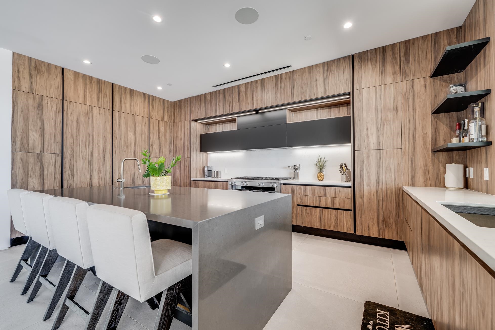 16  Kumu Niu Pl Launiupoko, Lahaina home - photo 15 of 50