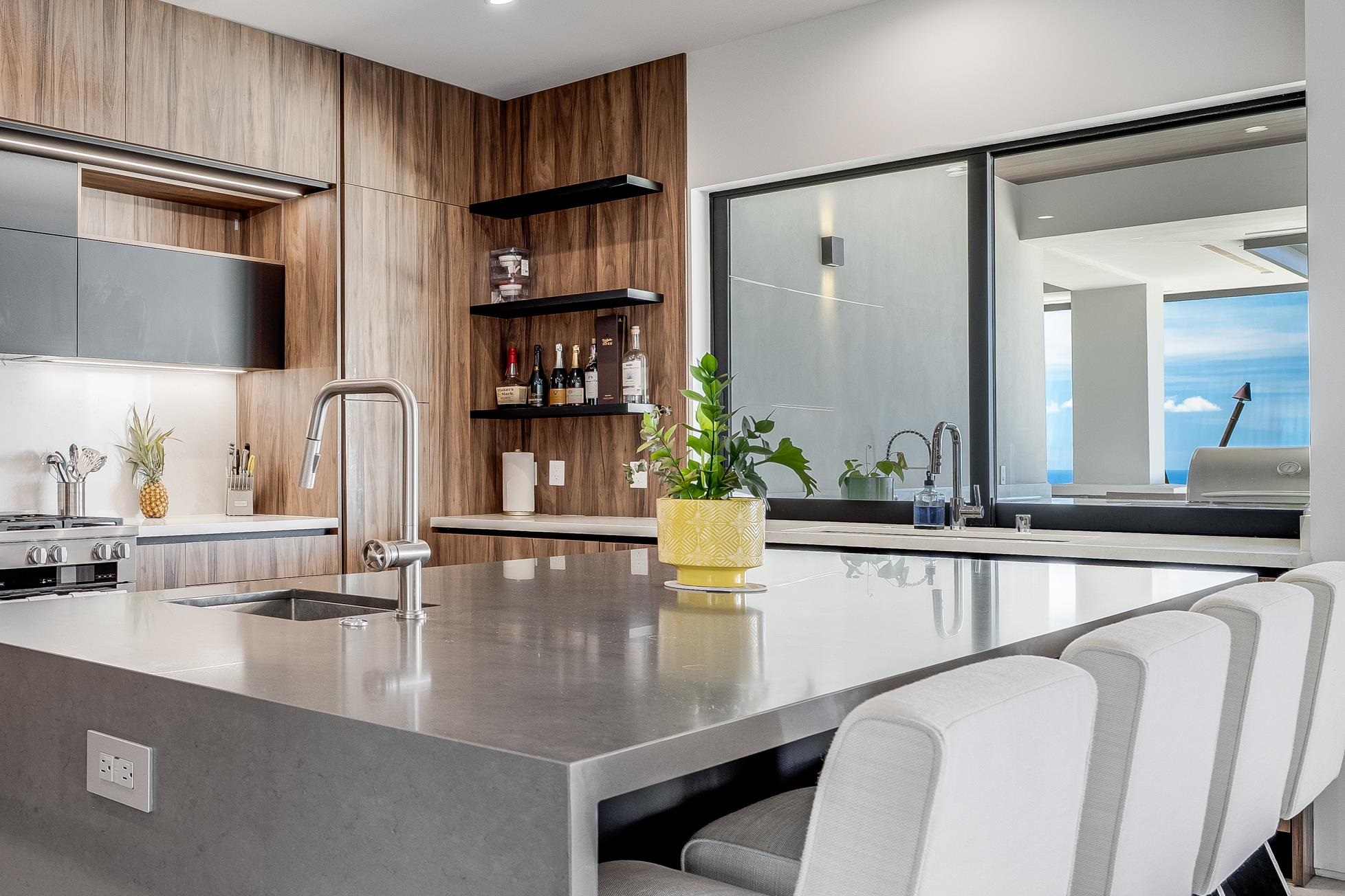 16  Kumu Niu Pl Launiupoko, Lahaina home - photo 16 of 50