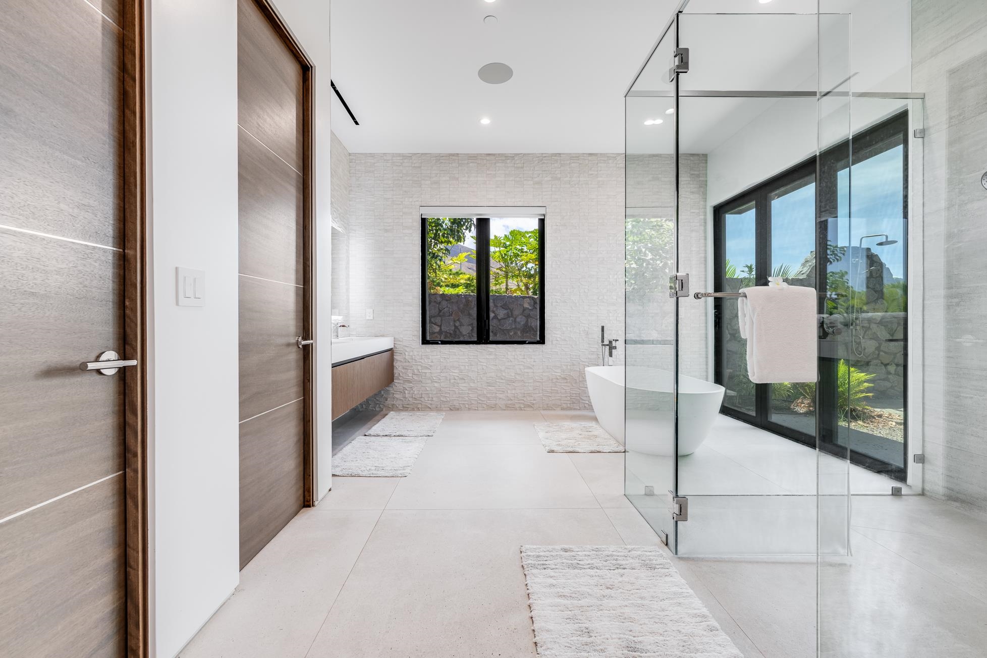 16  Kumu Niu Pl Launiupoko, Lahaina home - photo 39 of 50