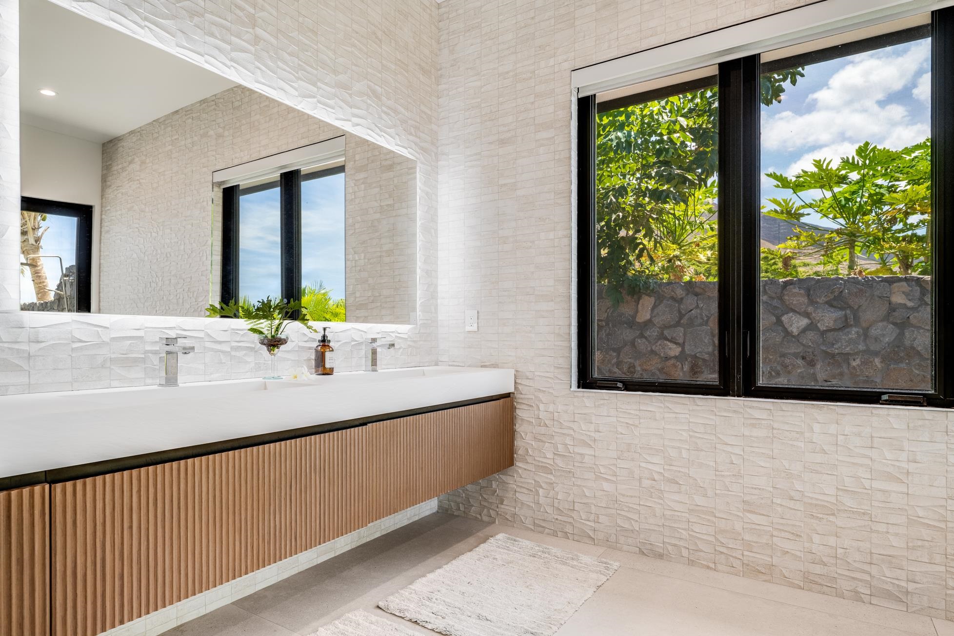 16  Kumu Niu Pl Launiupoko, Lahaina home - photo 41 of 50