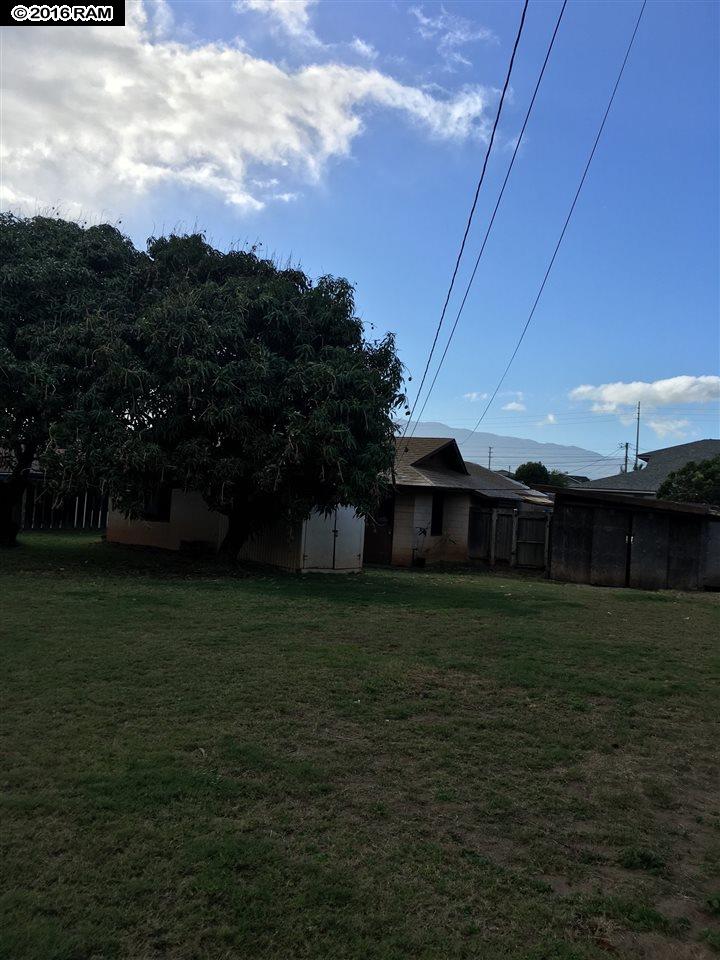160  Alehela St , Kahului home - photo 2 of 11