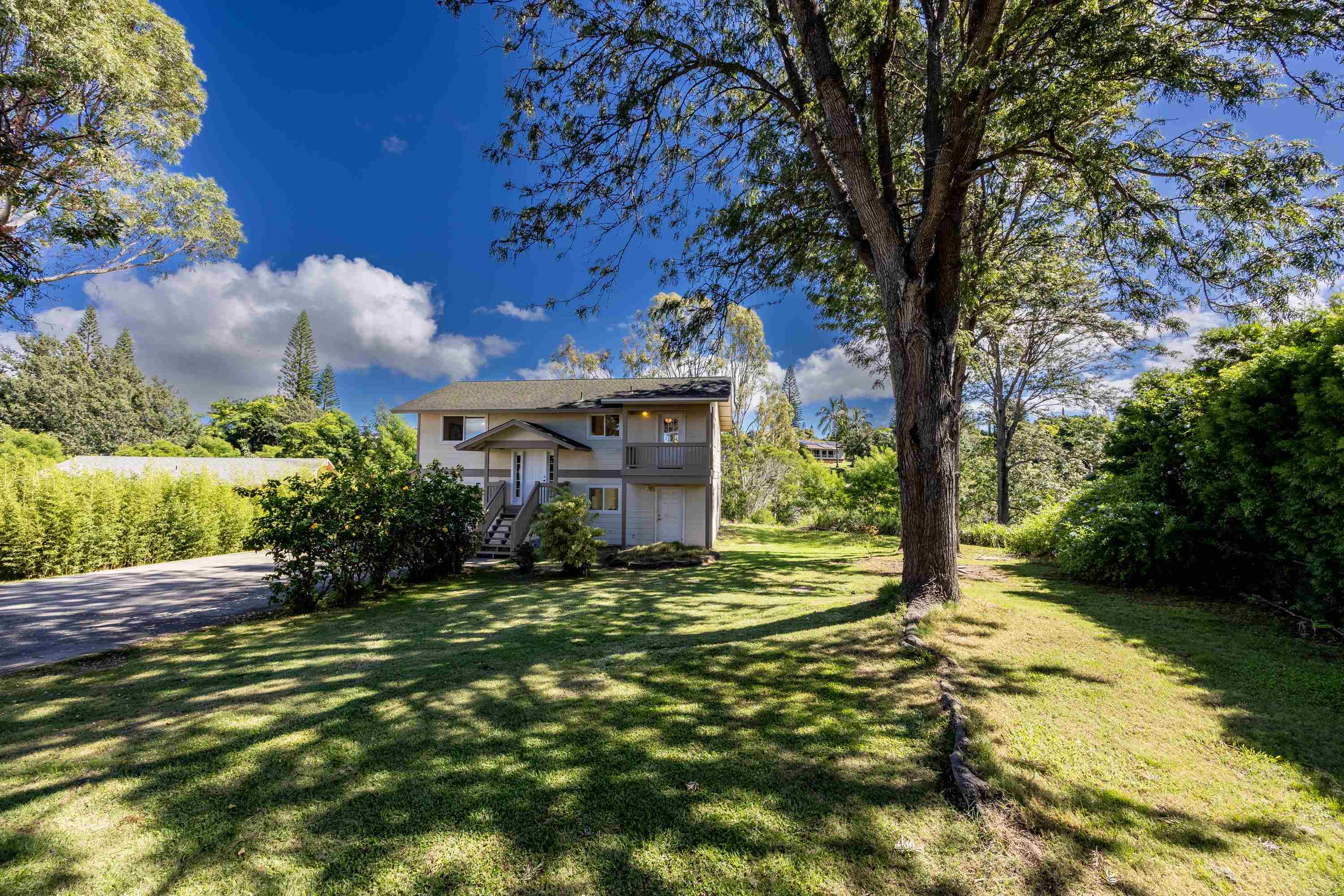 160  Kapuahi St , Makawao/Olinda/Haliimaile home - photo 4 of 50