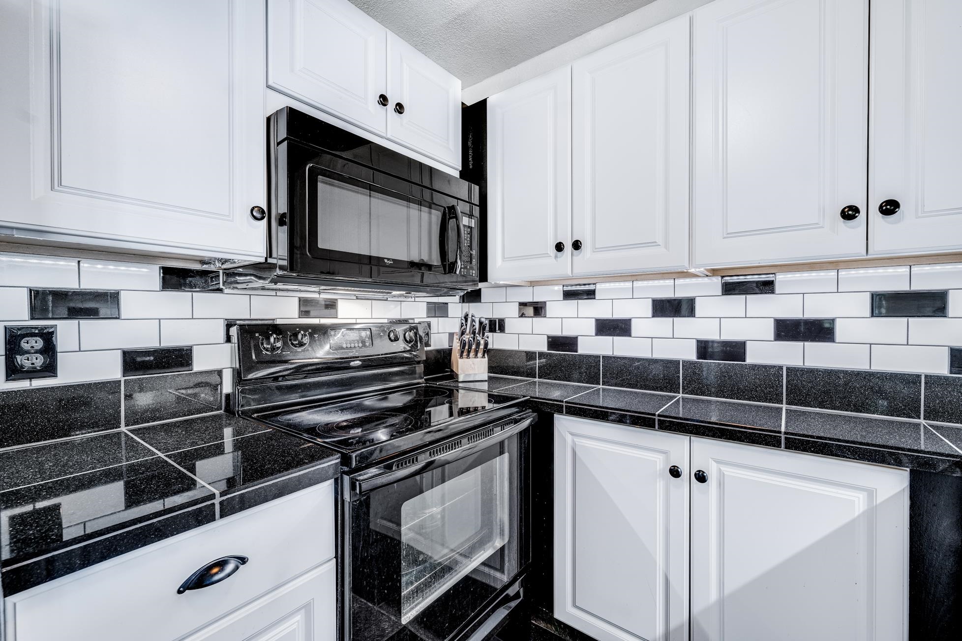 Keonekai Villages condo # 1-101, Kihei, Hawaii - photo 8 of 50