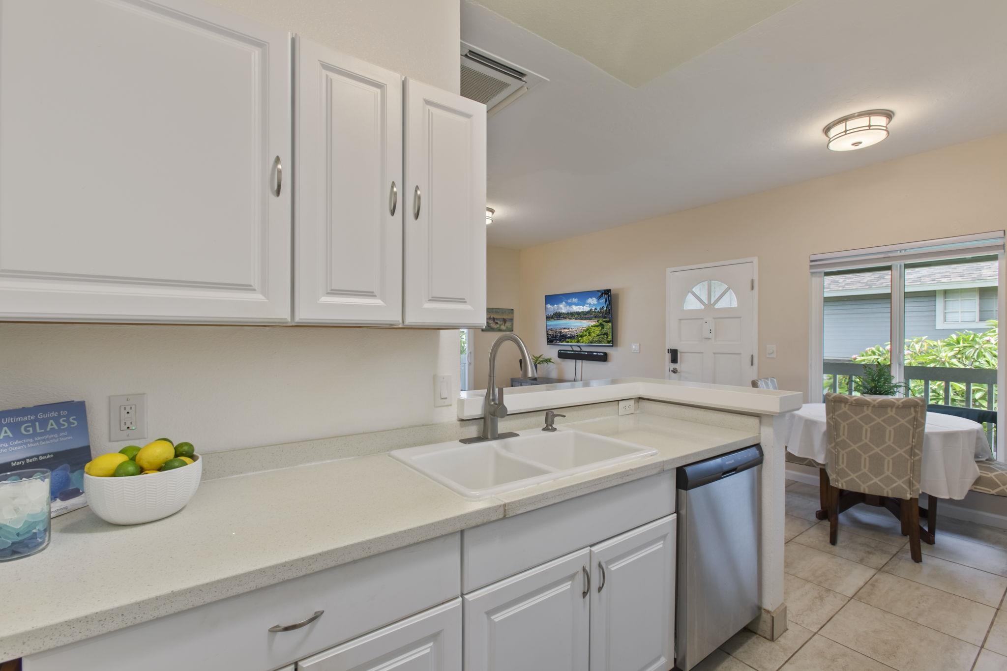 Keonekai Villages condo # 11-201, Kihei, Hawaii - photo 23 of 47