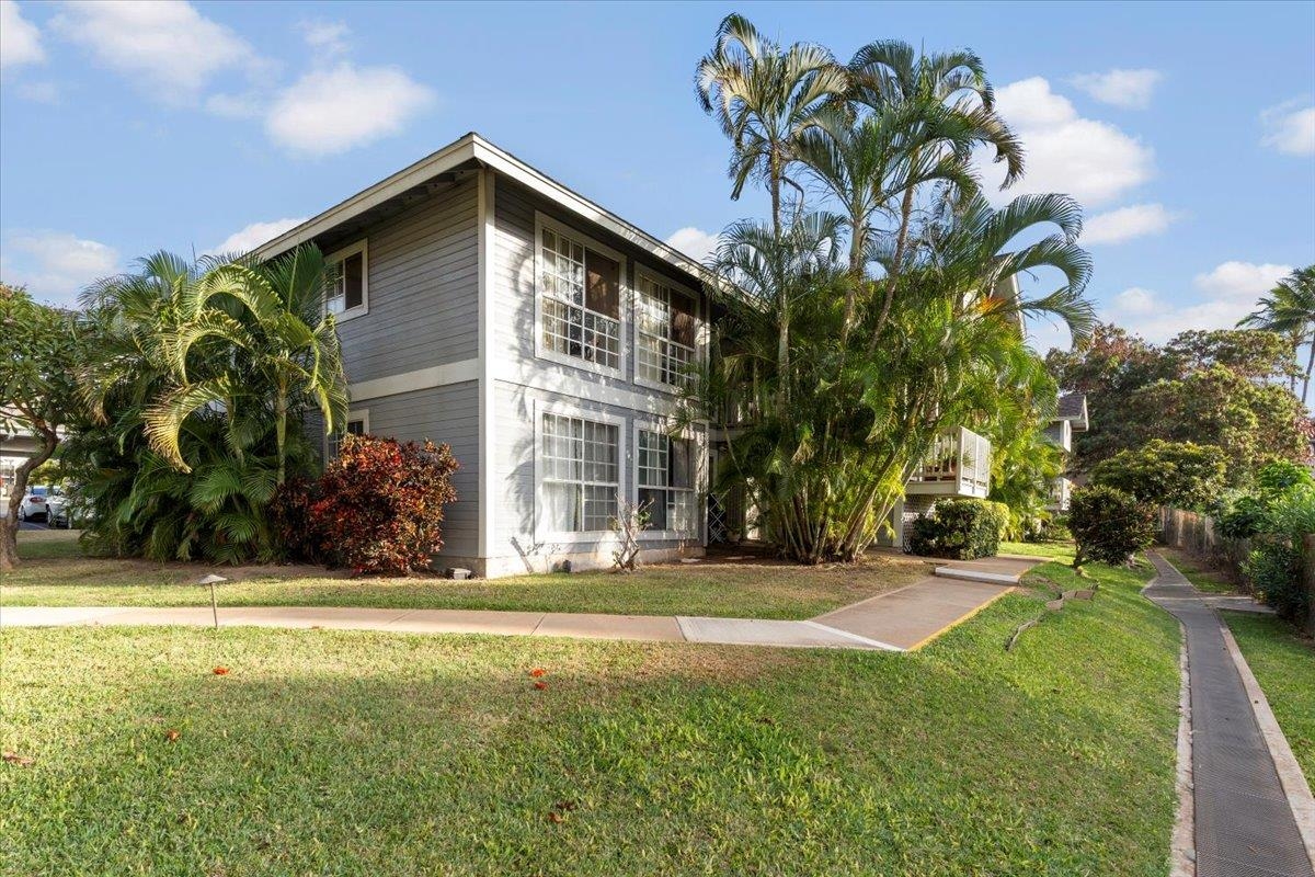 Keonekai Villages condo # 12-106, Kihei, Hawaii - photo 3 of 25