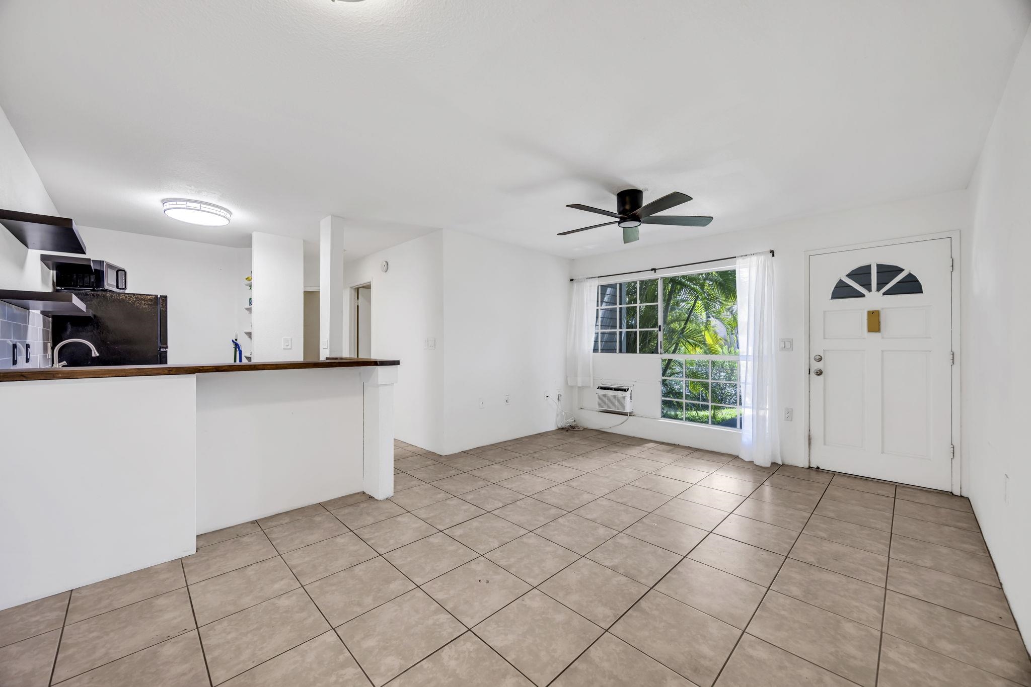 Keonekai Villages condo # 12-106, Kihei, Hawaii - photo 5 of 25
