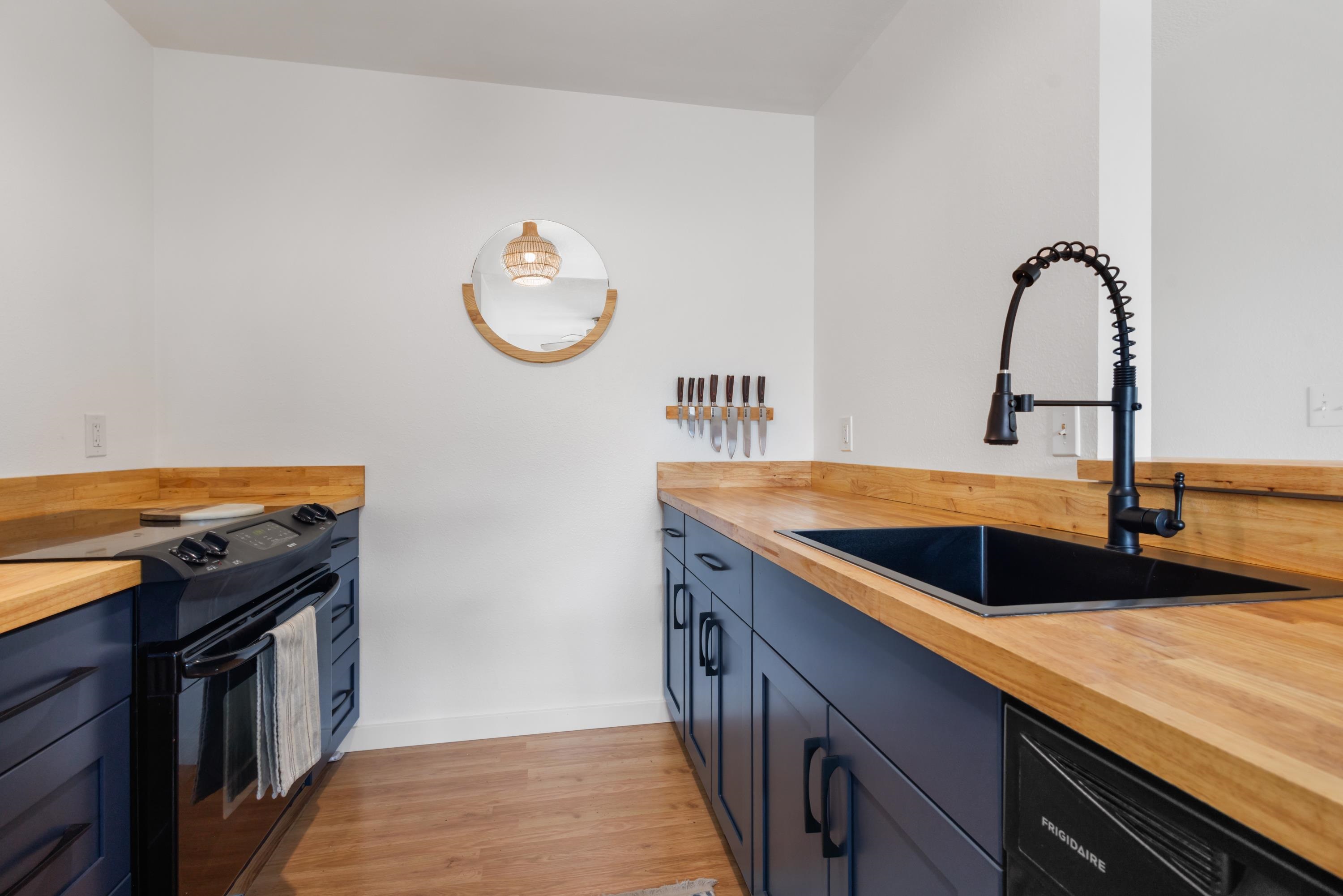 Keonekai Villages condo # 22-201, Kihei, Hawaii - photo 7 of 37