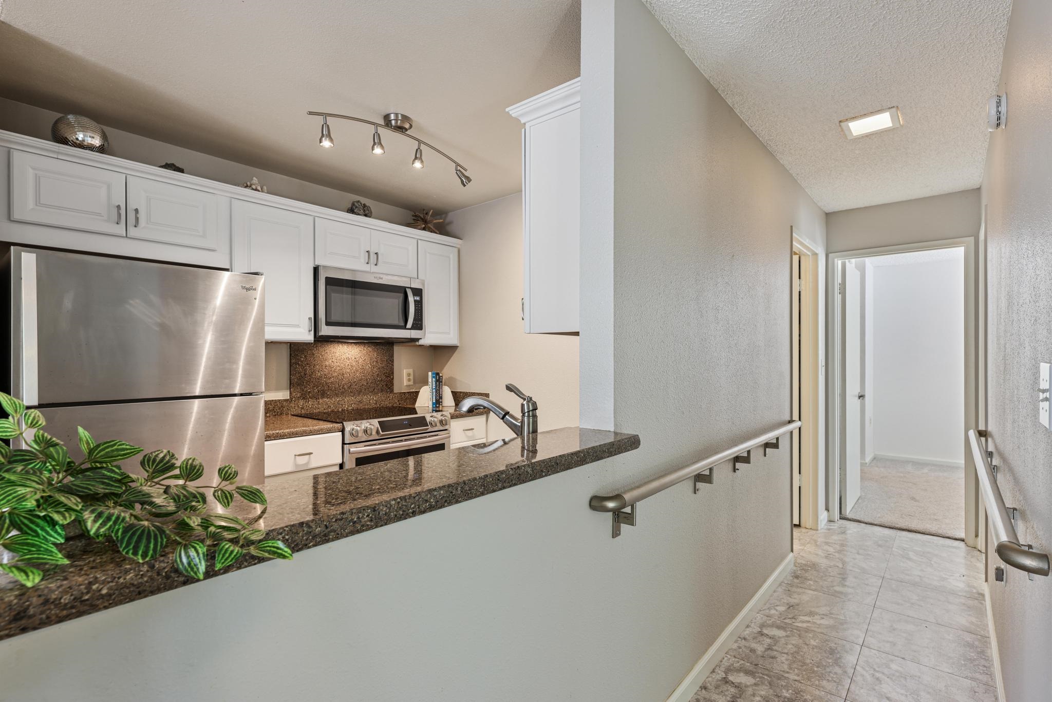 Keonekai Villages condo # 7-101, Kihei, Hawaii - photo 8 of 26