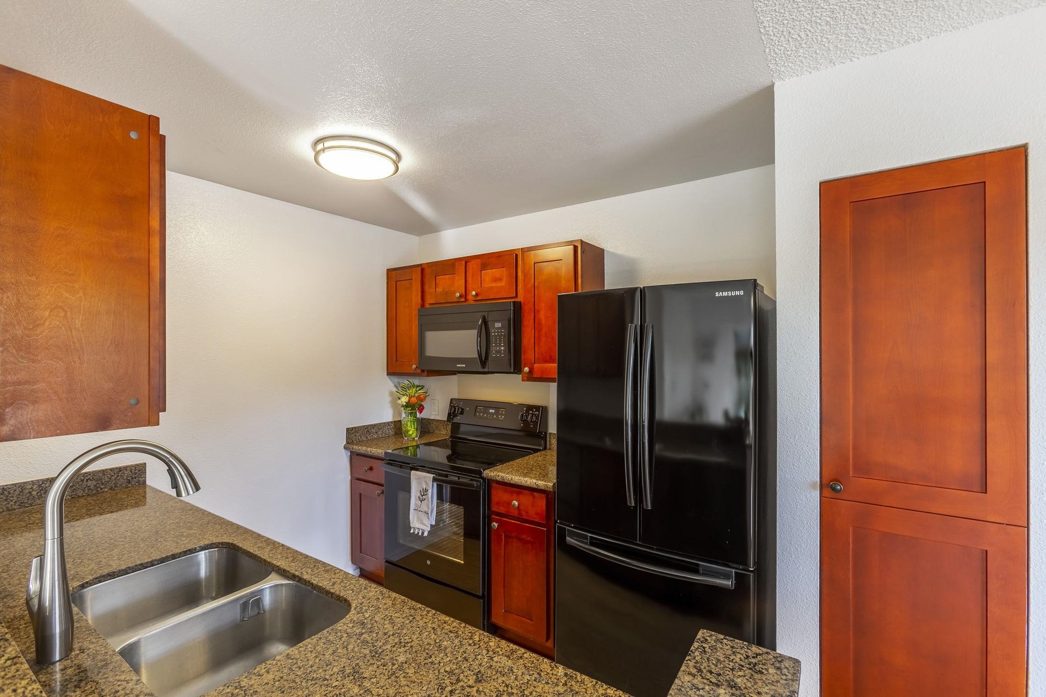 Keonekai Villages condo # 9-204, Kihei, Hawaii - photo 20 of 33